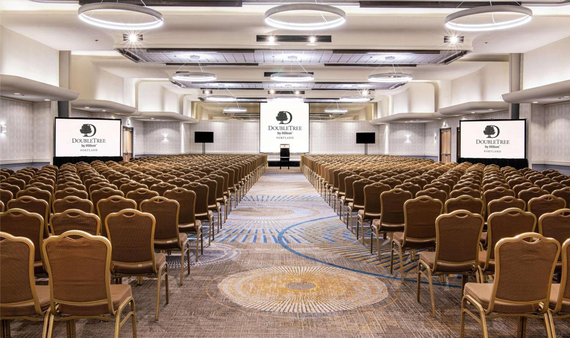 DoubleTree by Hilton Portland photo 97