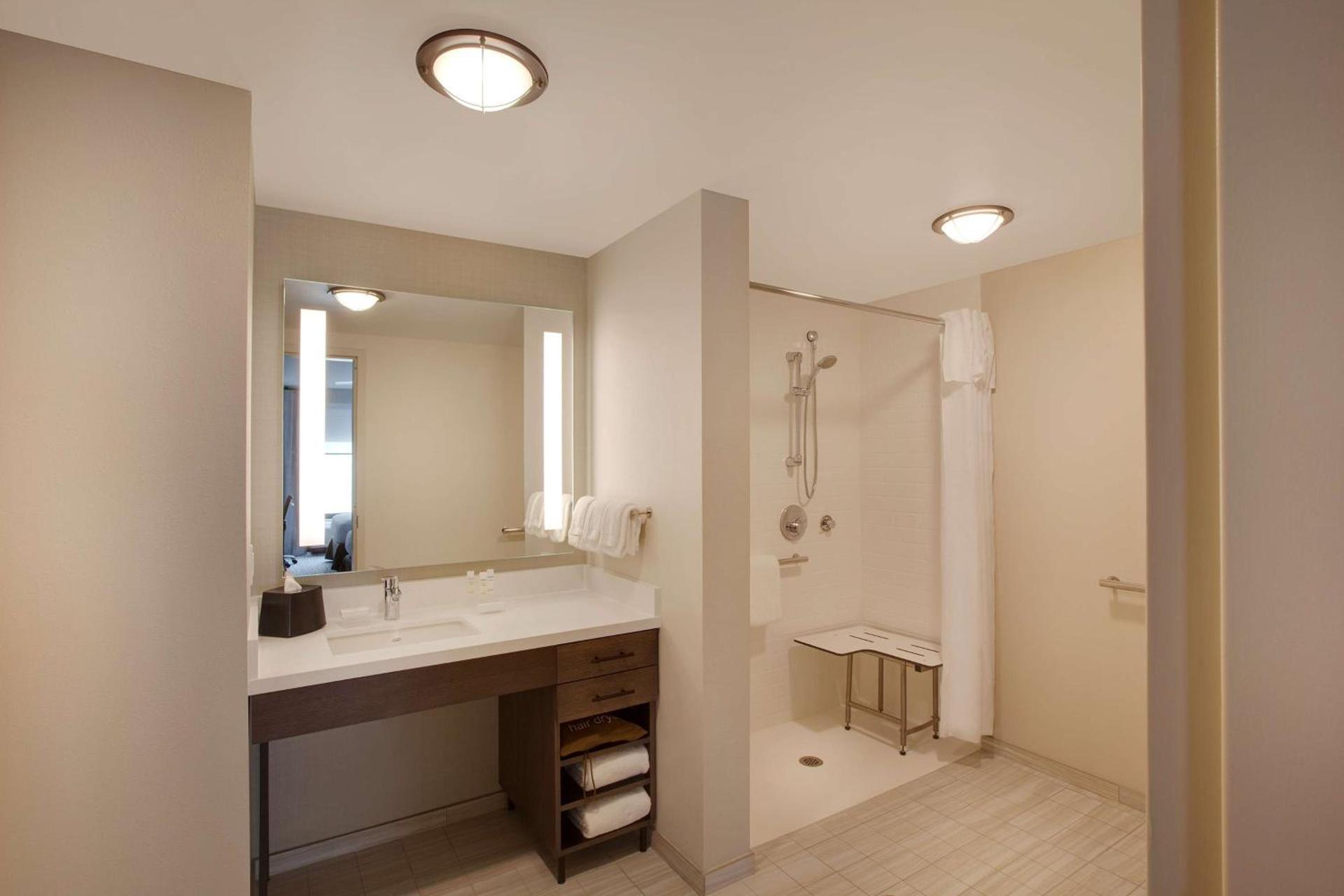 Homewood Suites By Hilton Louisville Downtown photo 21