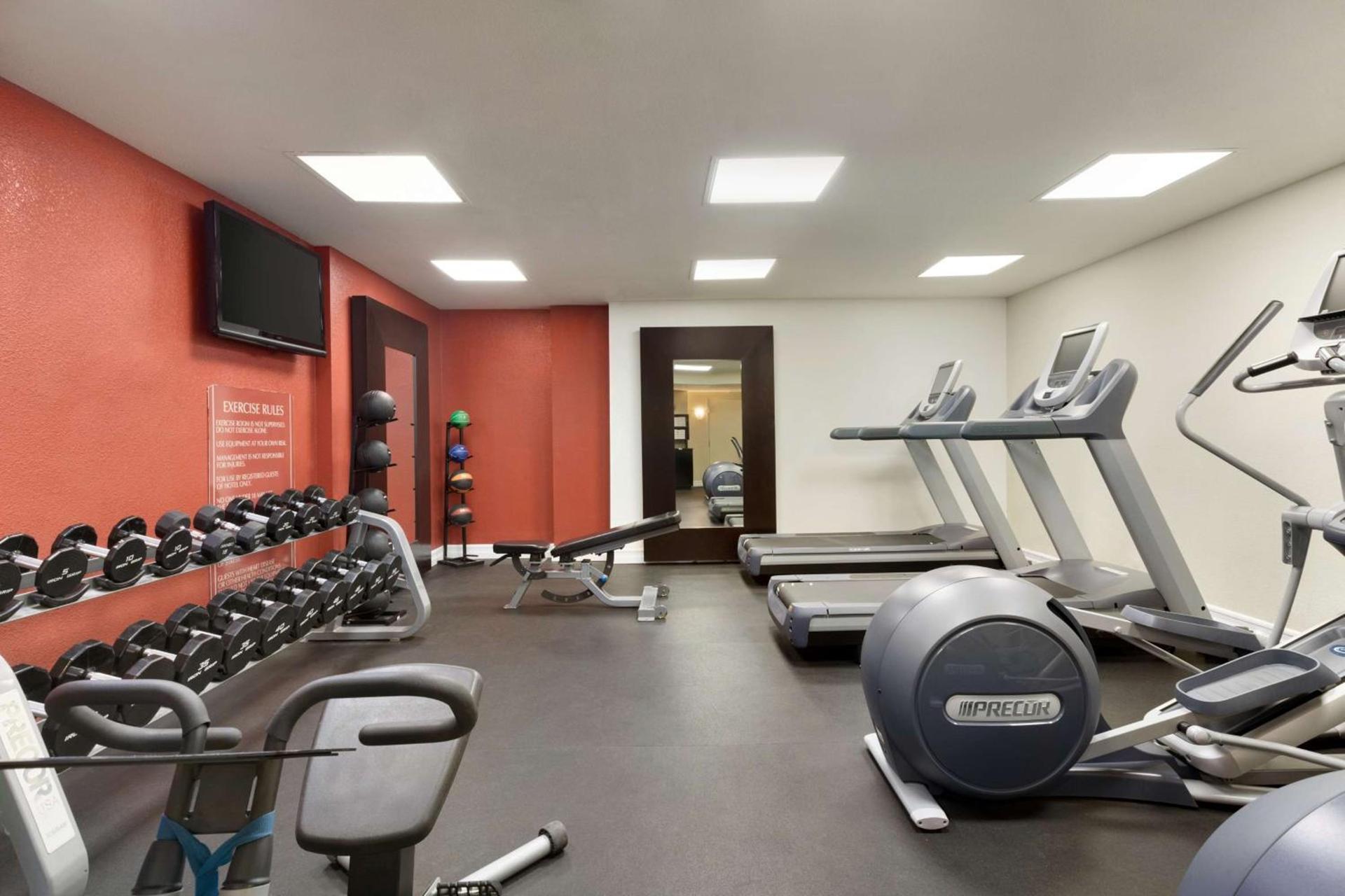 Embassy Suites by Hilton Temecula Valley Wine Country photo 13