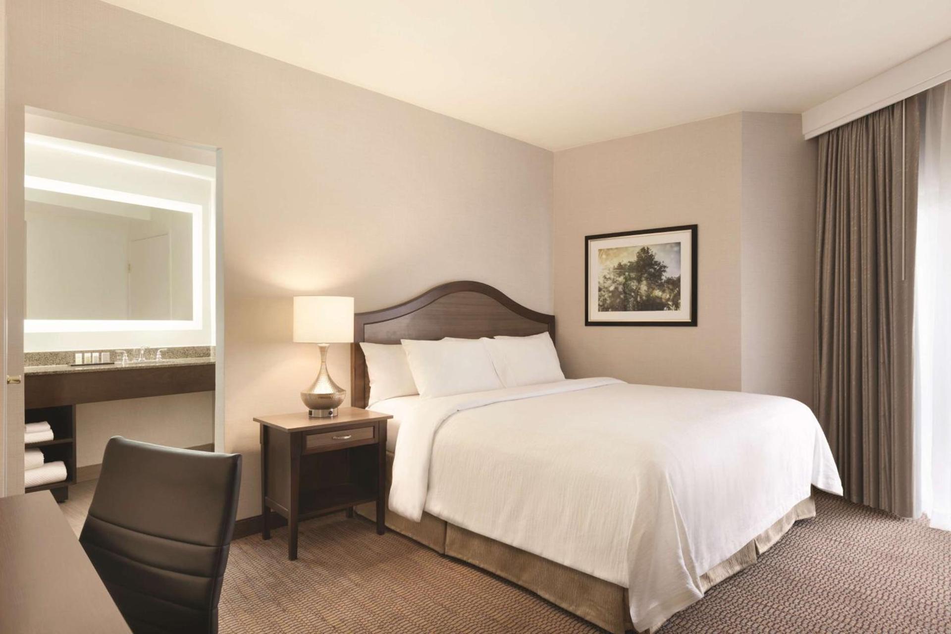 Embassy Suites by Hilton Temecula Valley Wine Country photo 23
