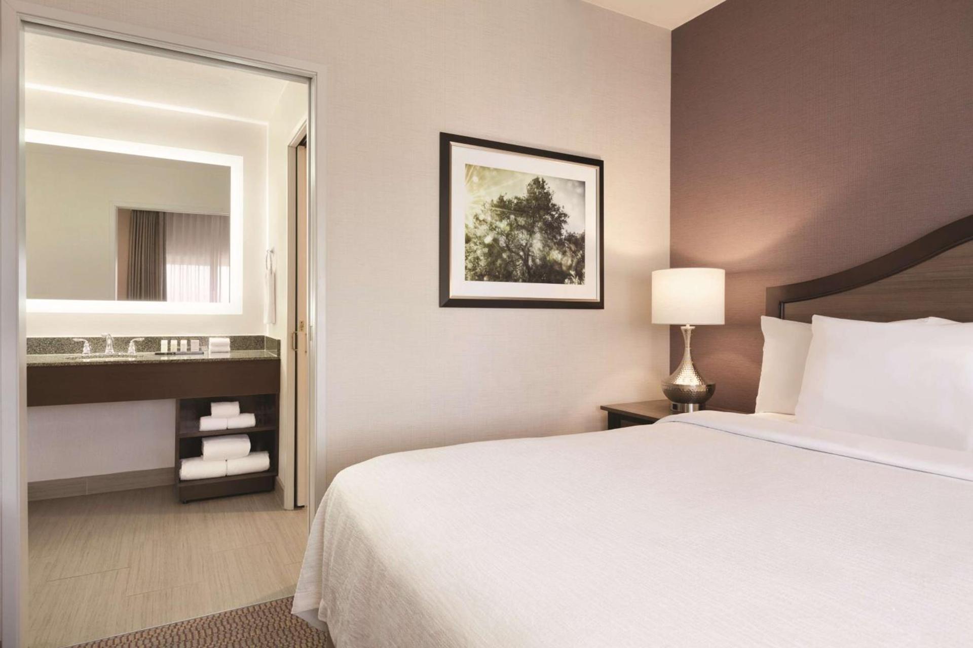 Embassy Suites by Hilton Temecula Valley Wine Country photo 25