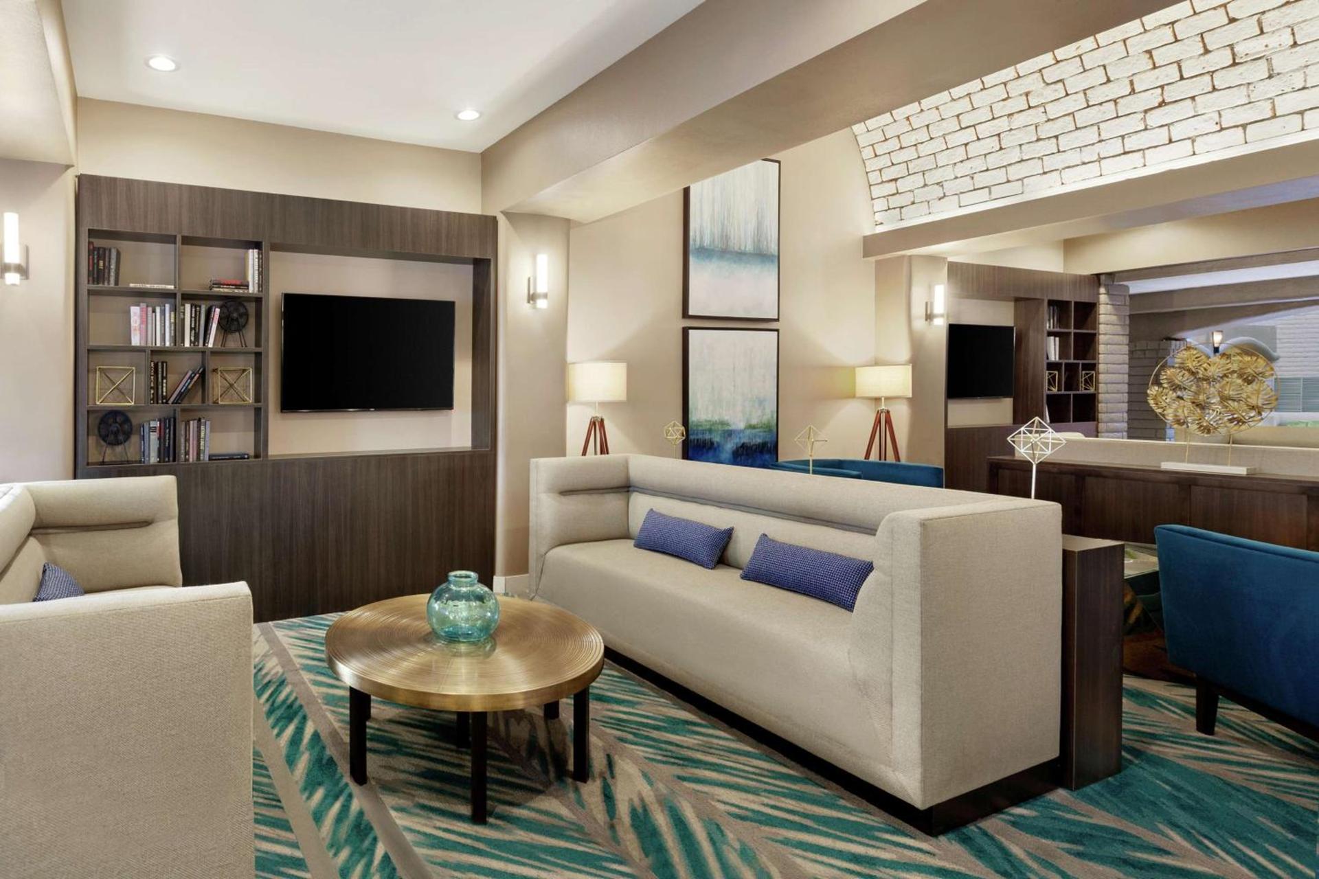 Embassy Suites by Hilton Arcadia-Pasadena Area photo 6
