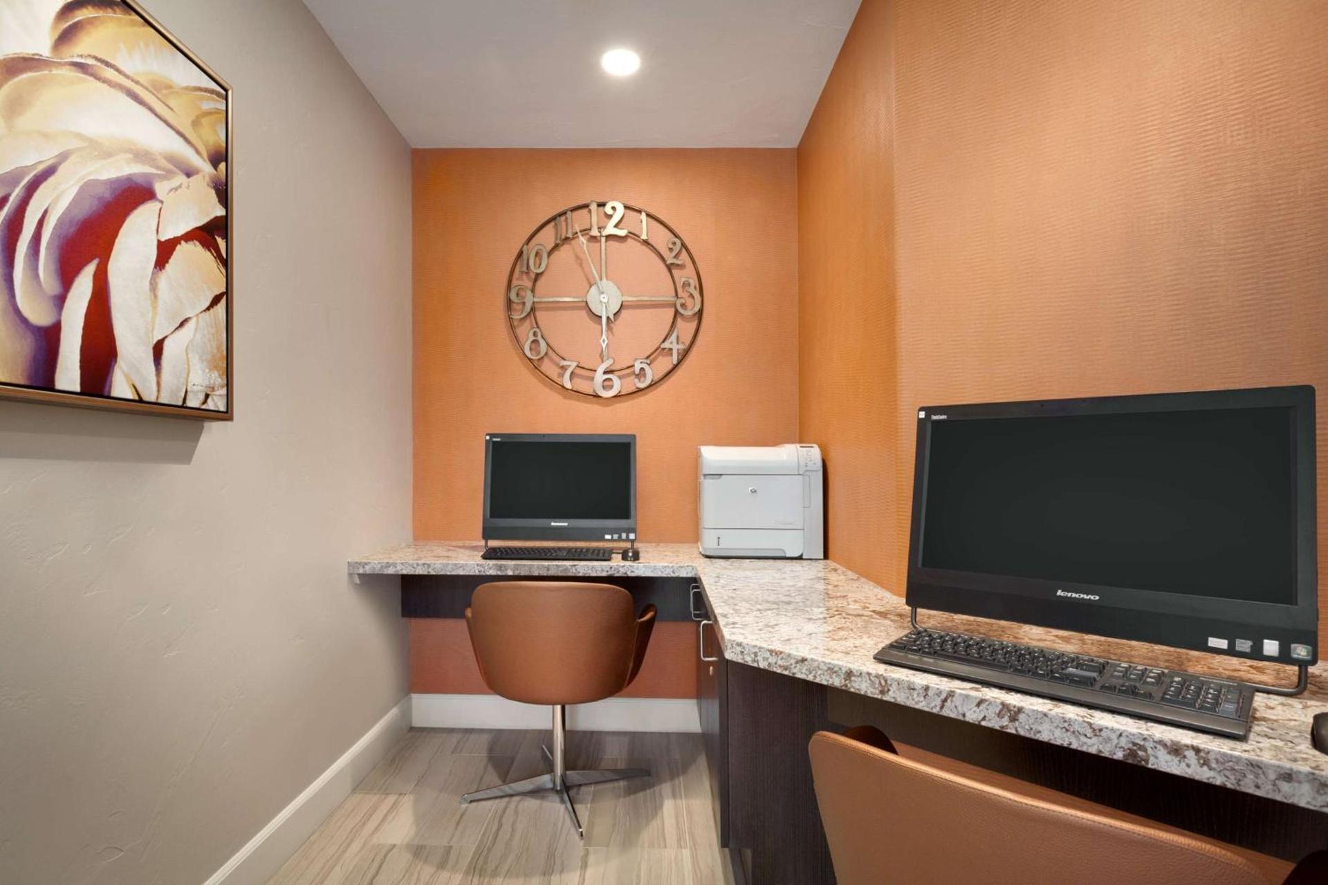 Embassy Suites by Hilton Temecula Valley Wine Country photo 36