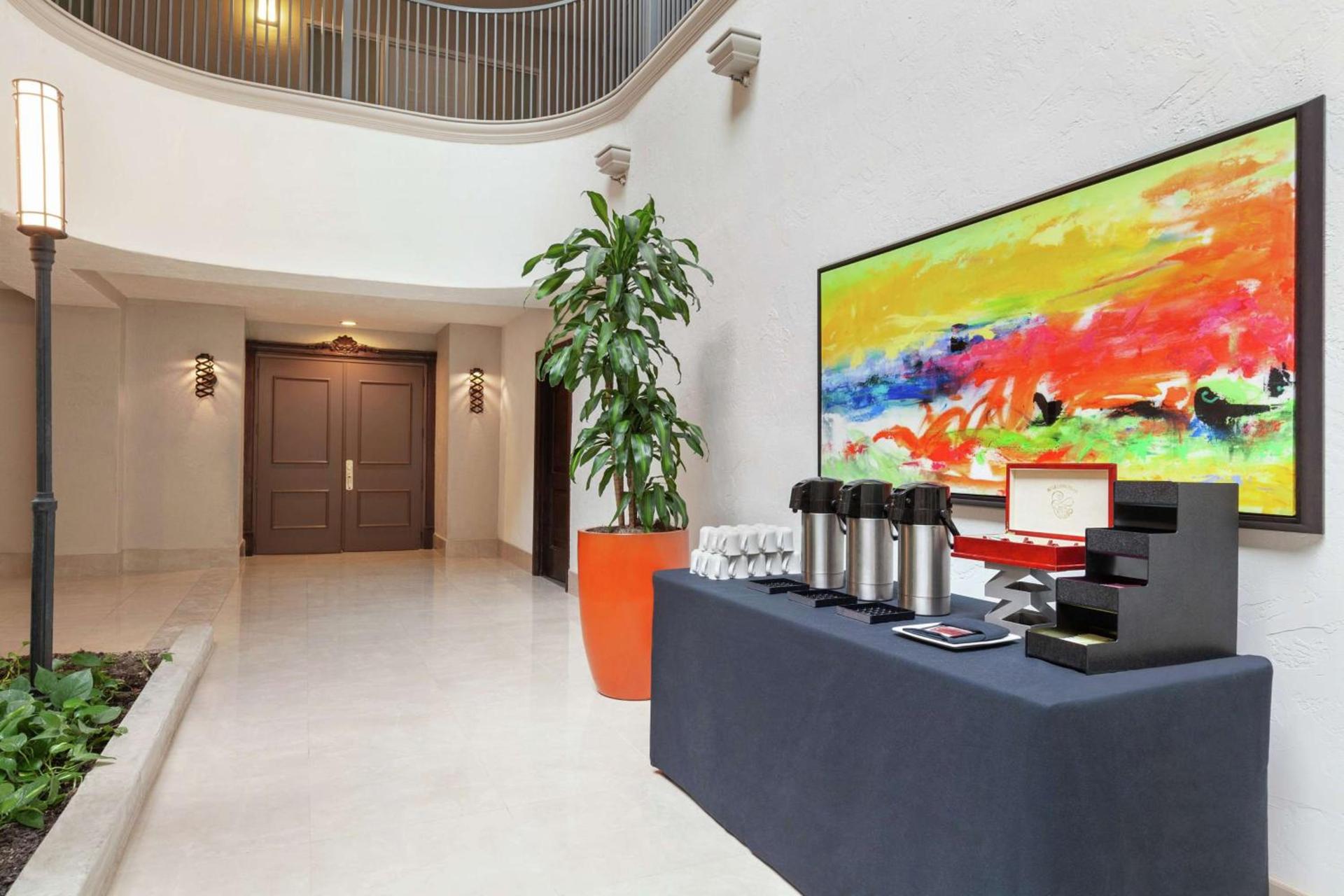 Embassy Suites by Hilton Santa Ana Orange County Airport photo 14