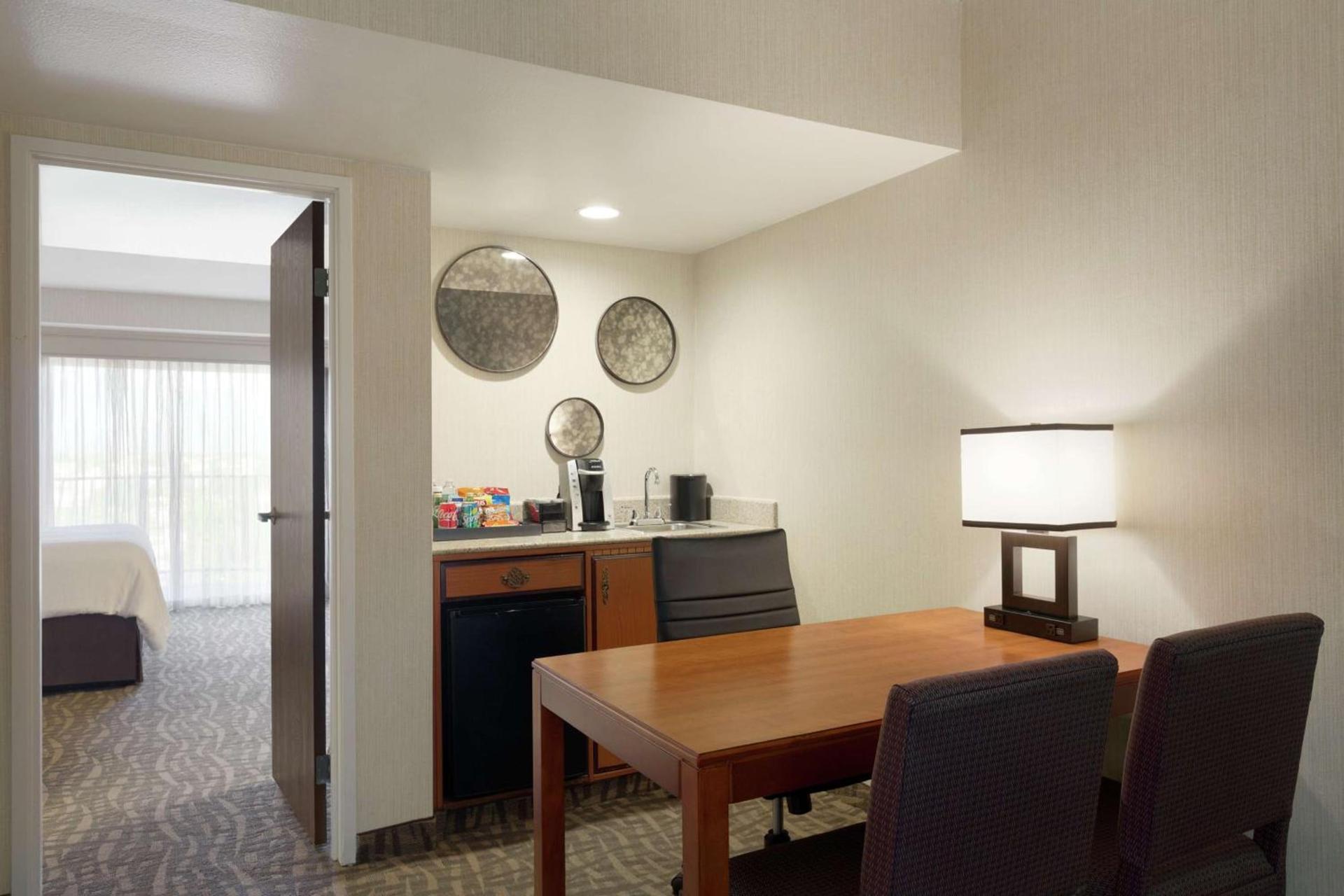Embassy Suites by Hilton Santa Ana Orange County Airport photo 26