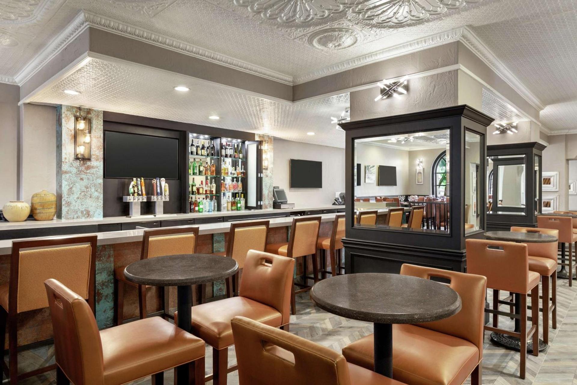 Embassy Suites by Hilton Santa Ana Orange County Airport photo 42