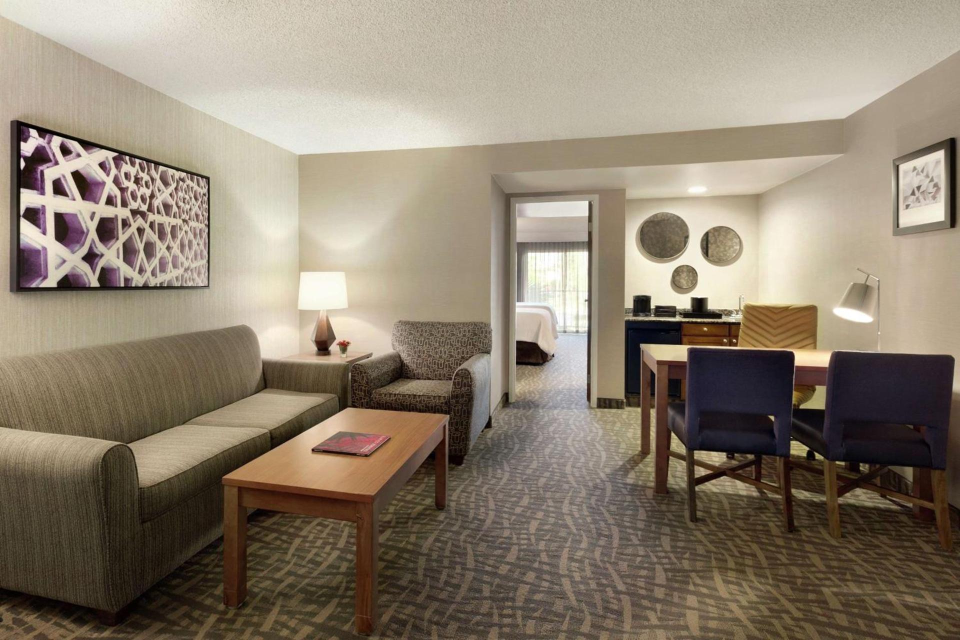 Embassy Suites by Hilton Santa Ana Orange County Airport photo 31