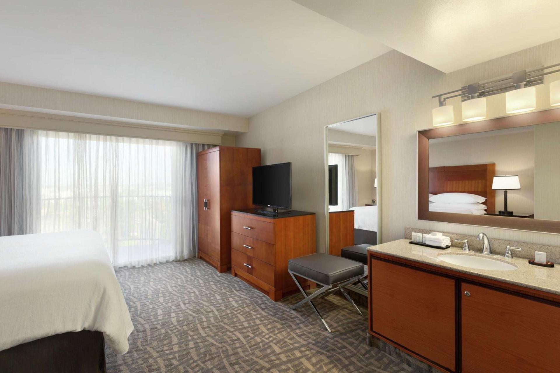 Embassy Suites by Hilton Santa Ana Orange County Airport photo 45