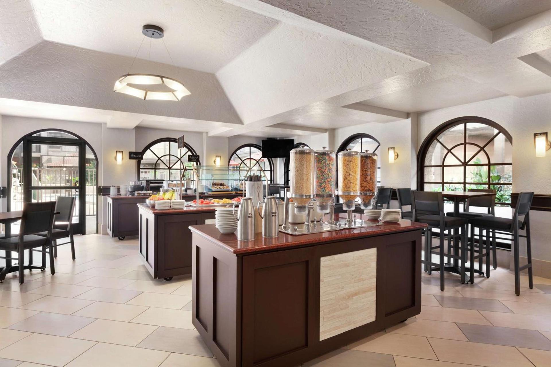 Embassy Suites by Hilton Lompoc Central Coast photo 13