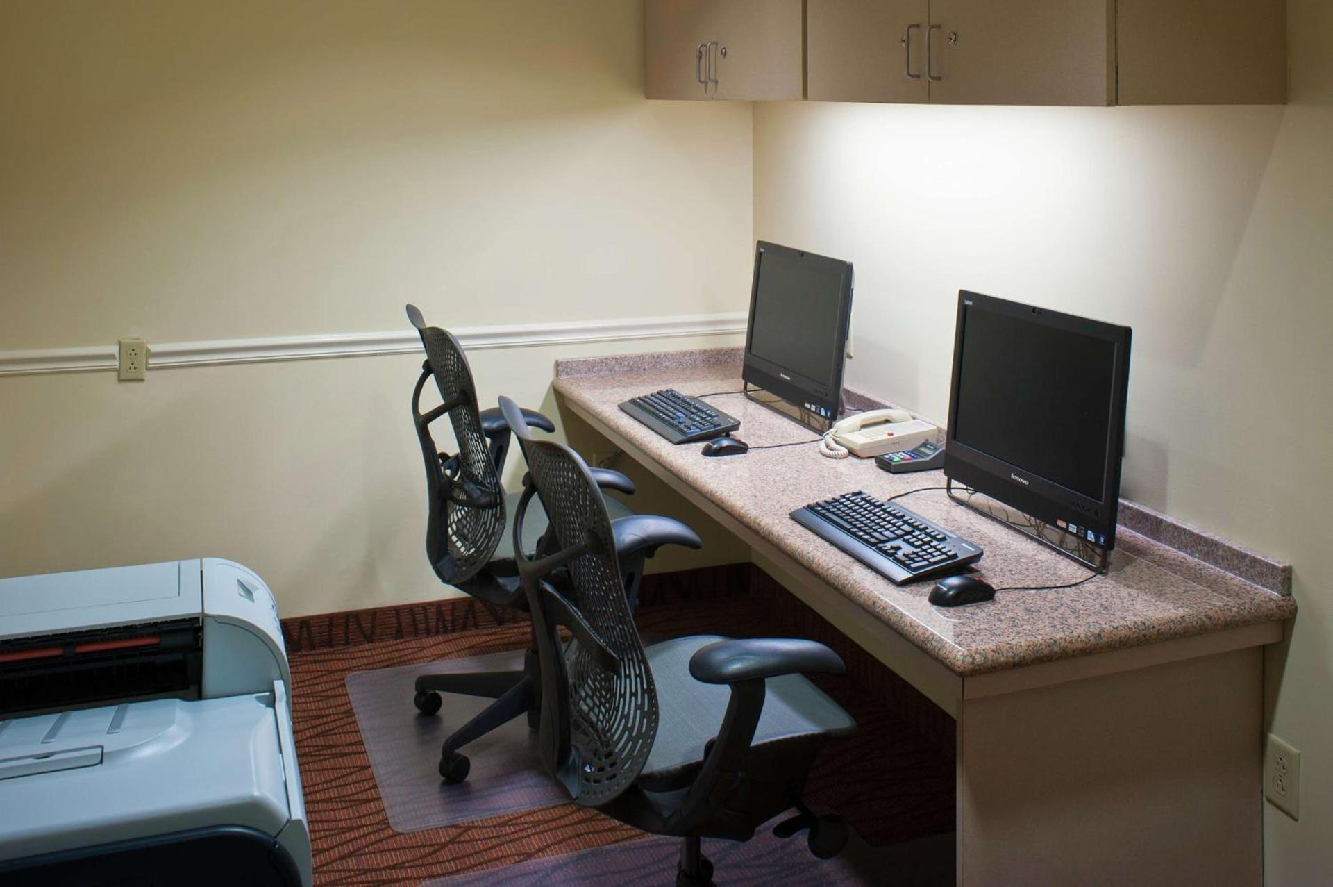 Hilton Garden Inn Allentown Bethlehem Airport photo 33