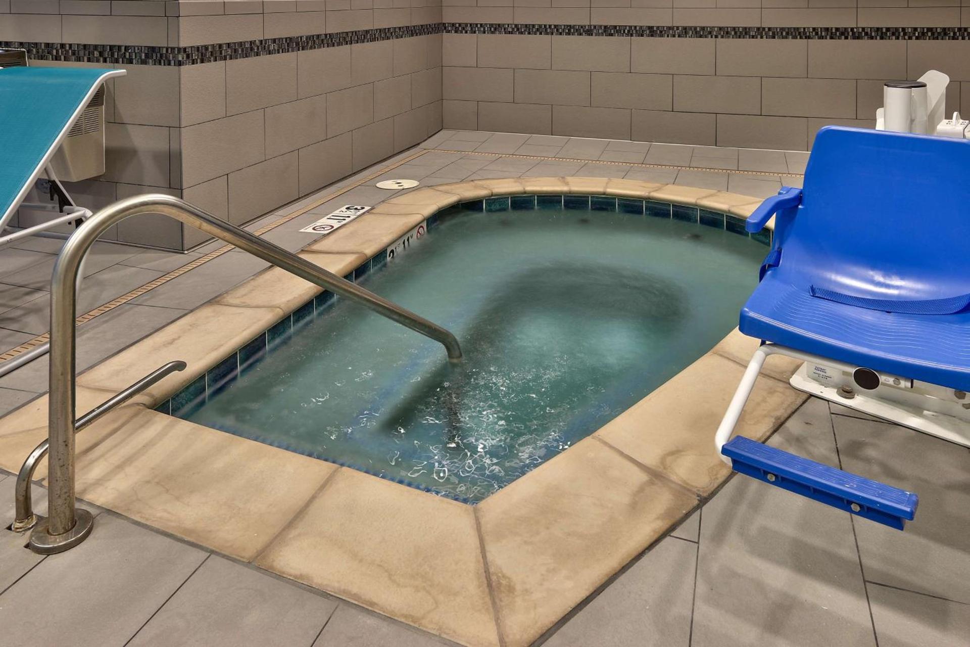 Hampton Inn & Suites Albuquerque Airport photo 7