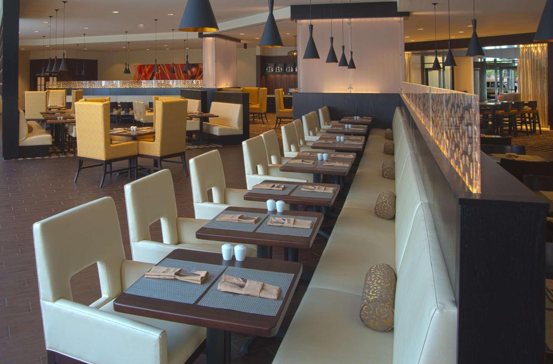 Hilton Albany photo 9