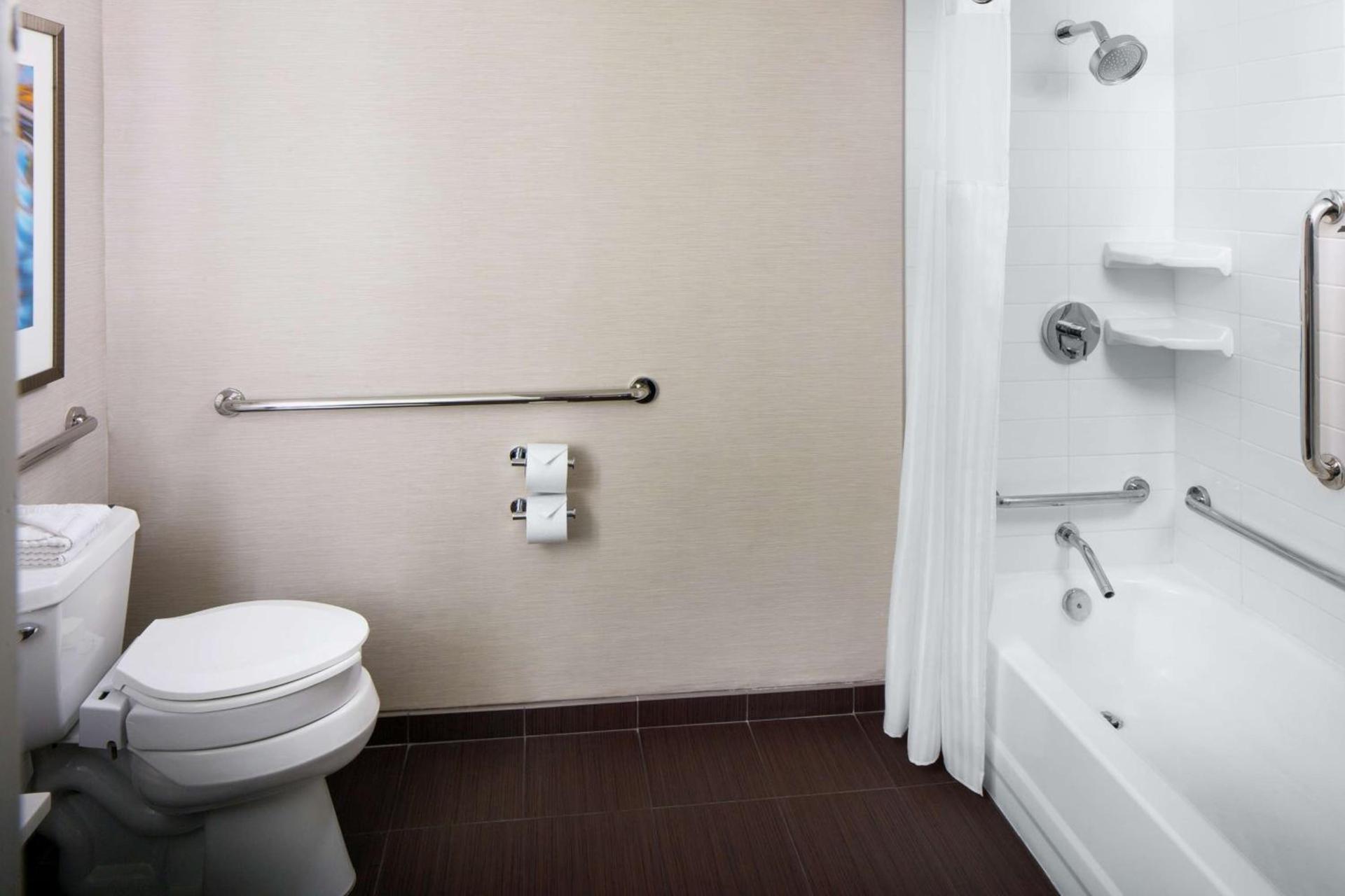 Hilton Albany photo 15