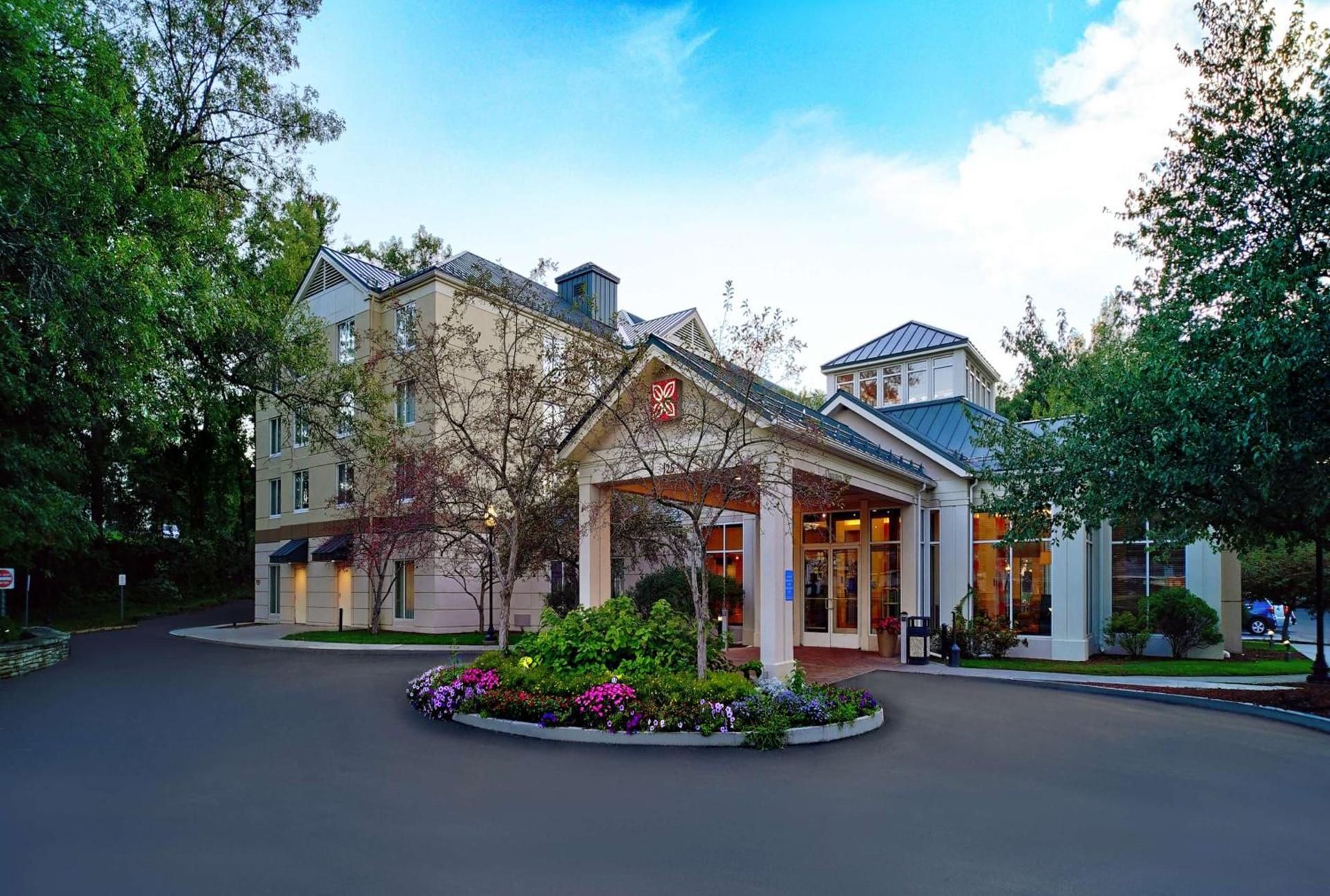 Hilton Garden Inn Saratoga Springs photo 1