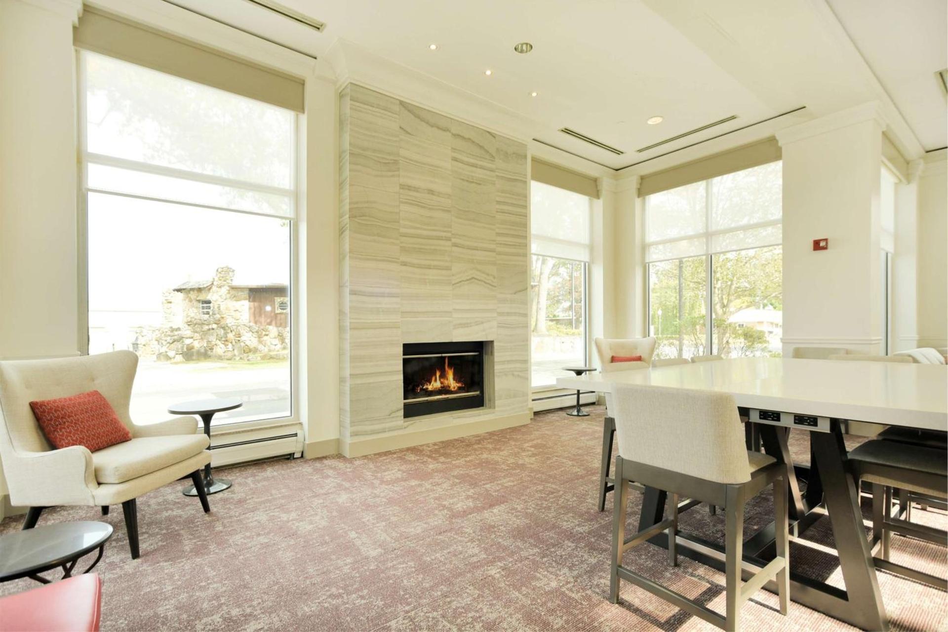 Hilton Garden Inn Saratoga Springs photo 10