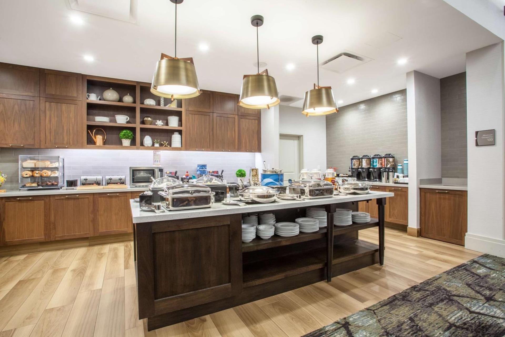Homewood Suites By Hilton Saratoga Springs photo 14