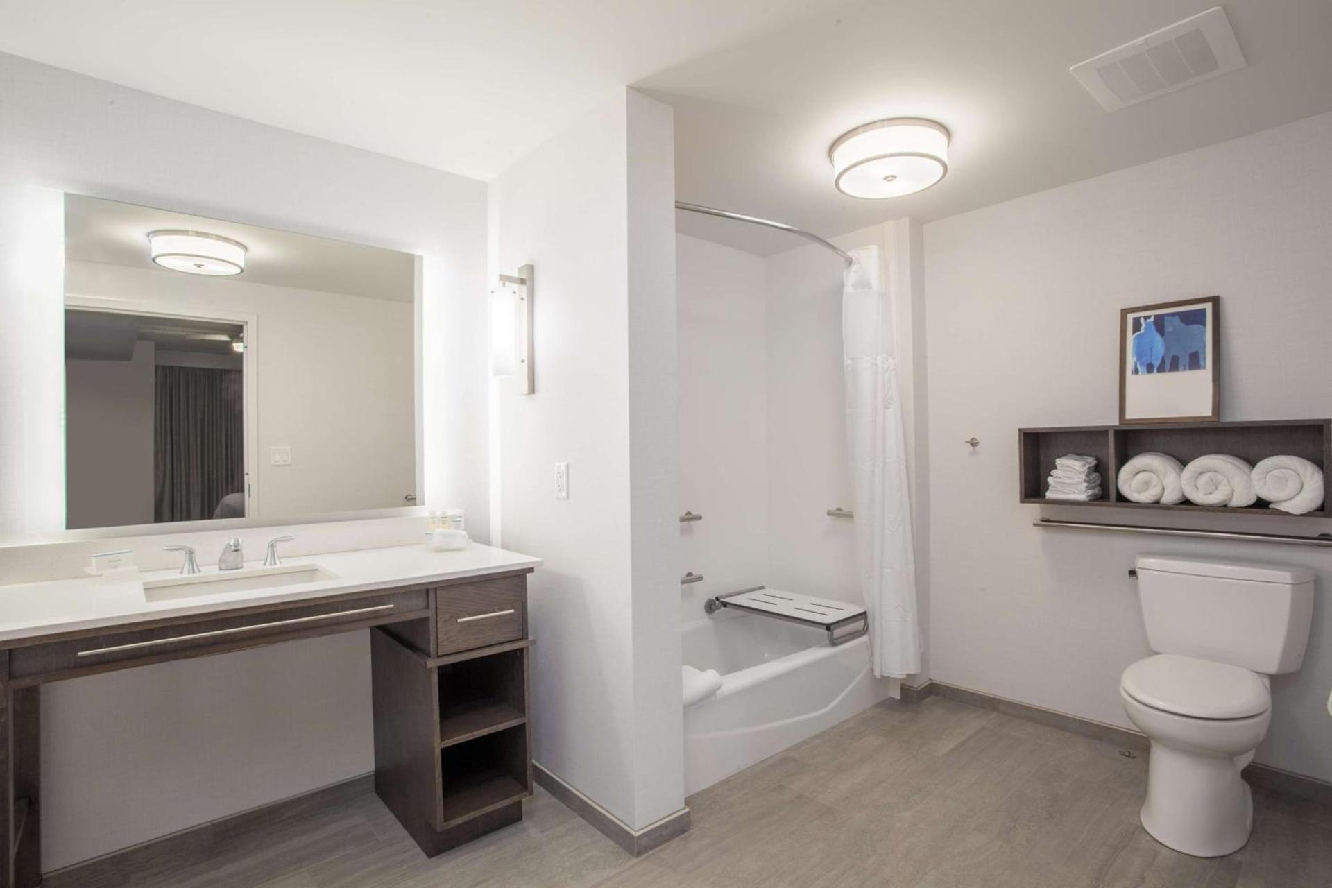 Homewood Suites By Hilton Saratoga Springs photo 25