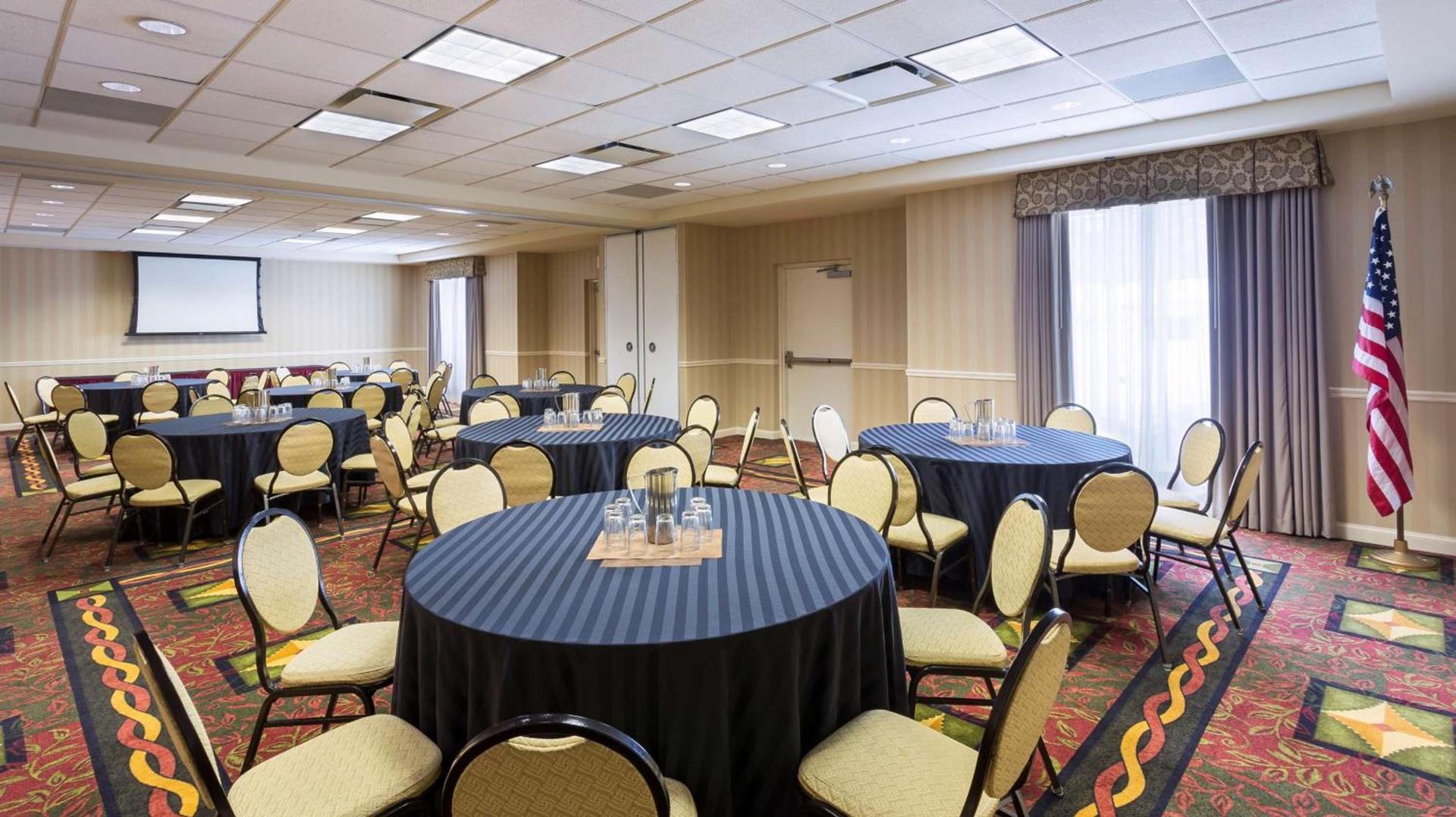 Hilton Garden Inn Saratoga Springs photo 76