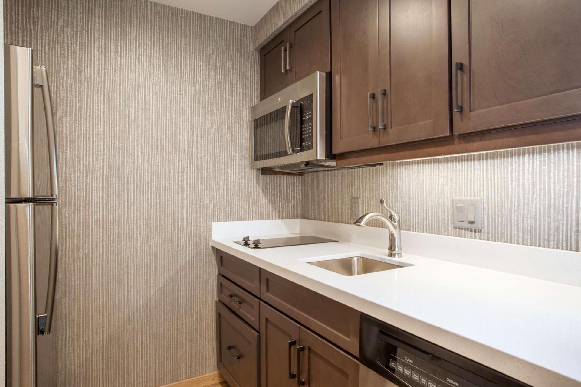 Homewood Suites By Hilton Saratoga Springs photo 39
