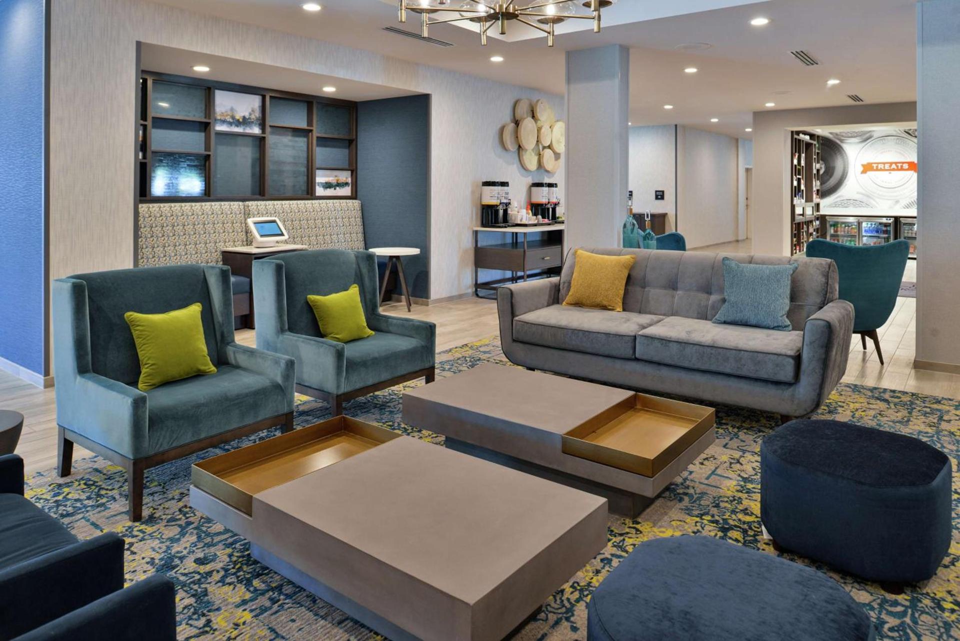 Hampton Inn Cedar Falls Downtown, Ia photo 11