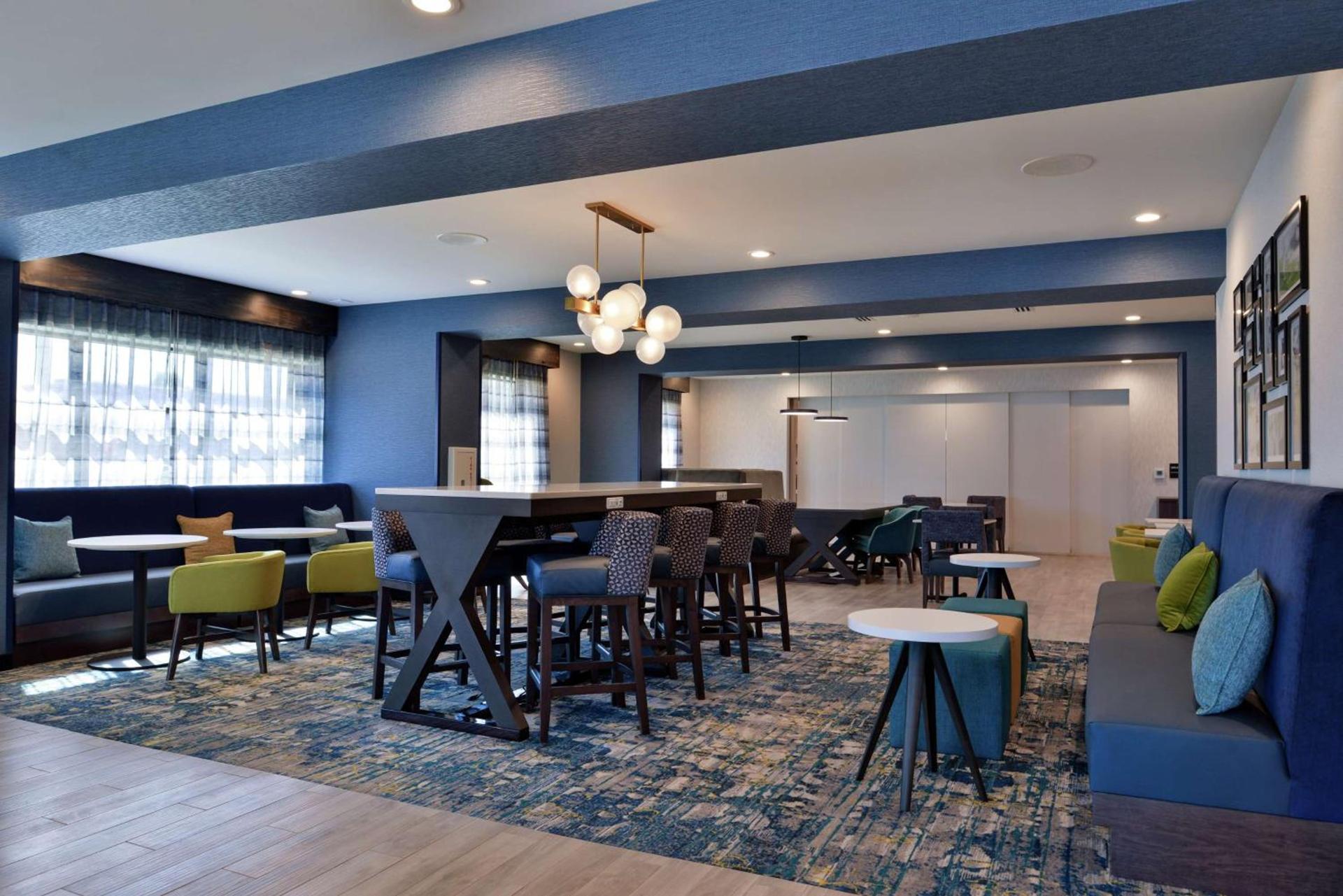 Hampton Inn Cedar Falls Downtown, Ia photo 25