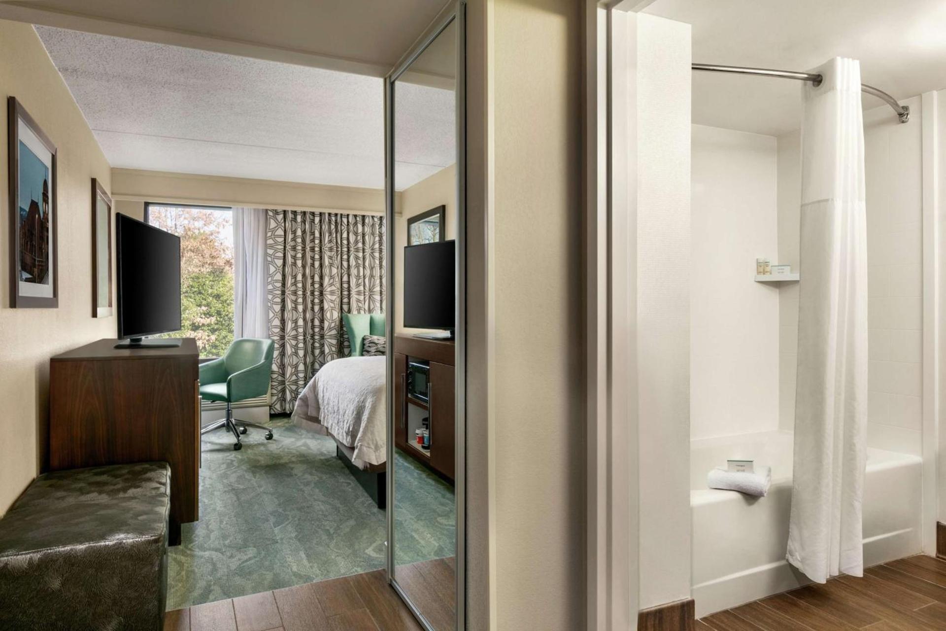 Hampton Inn Richmond/Ashland photo 22
