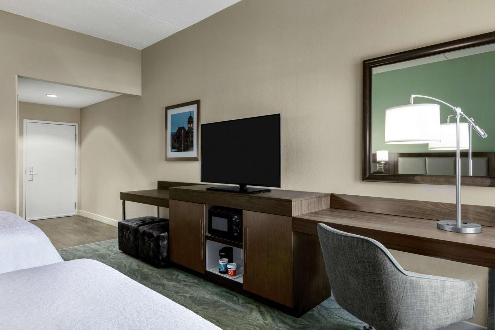 Hampton Inn Richmond/Ashland photo 35