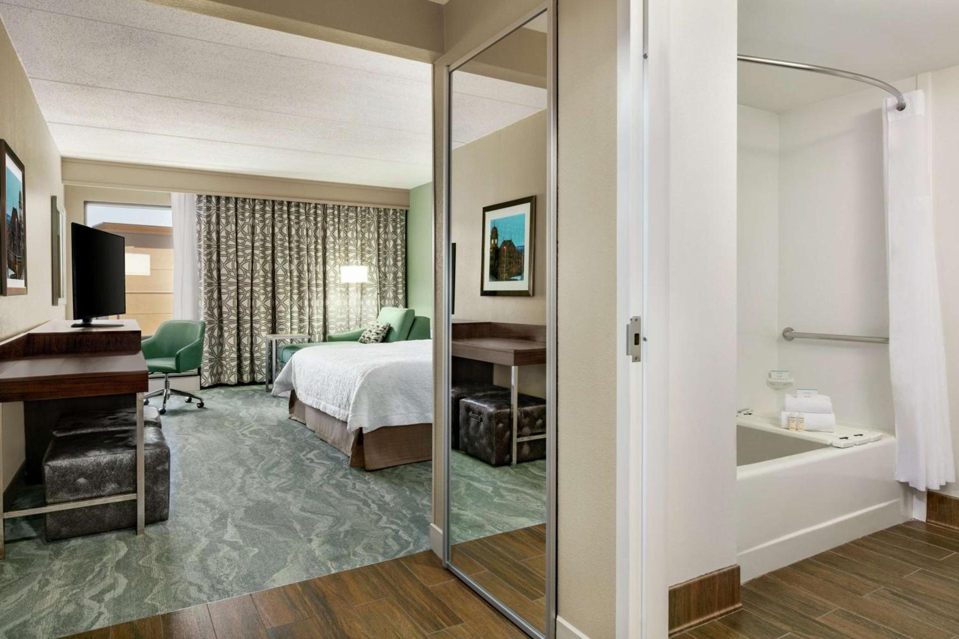 Hampton Inn Richmond/Ashland photo 40
