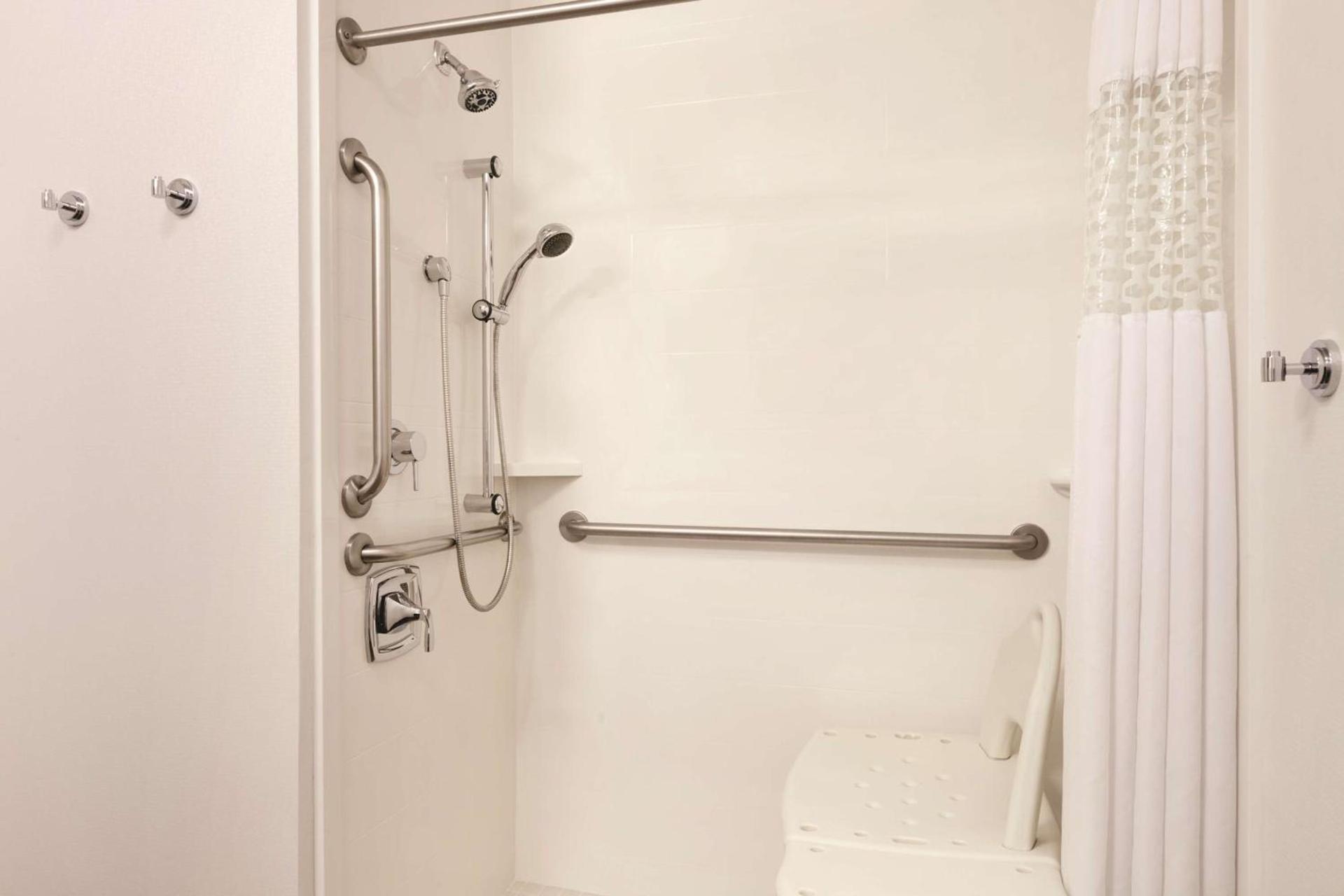 Hampton Inn Richmond/Ashland photo 47
