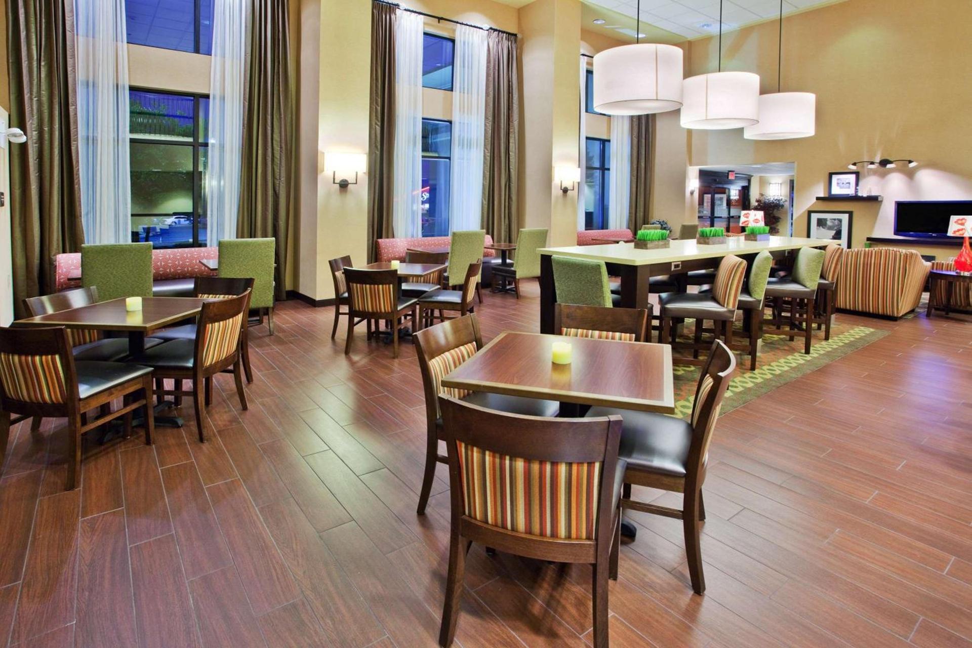 Hampton Inn & Suites Oxford-Anniston photo 11