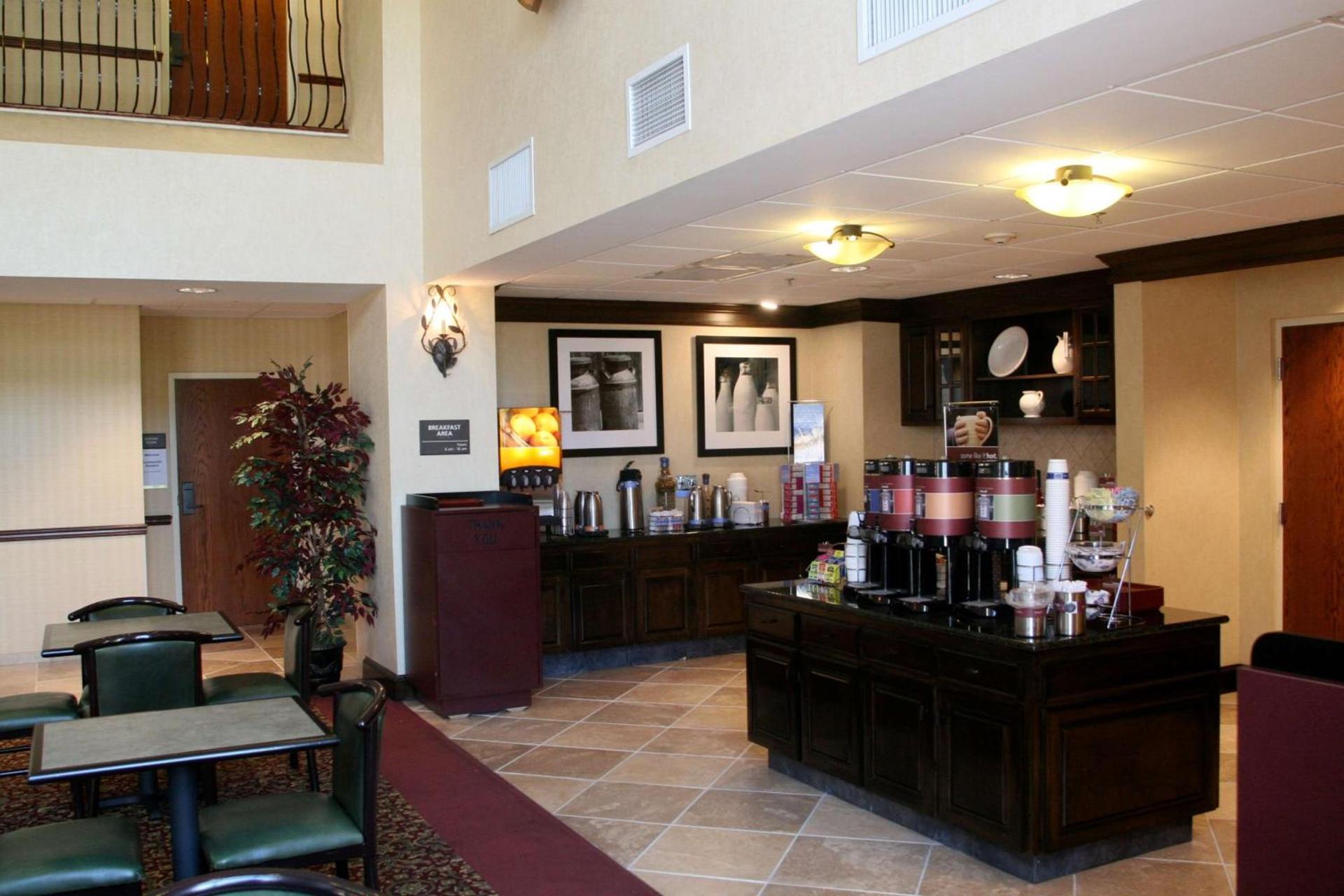 Hampton Inn & Suites Oxford-Anniston photo 26