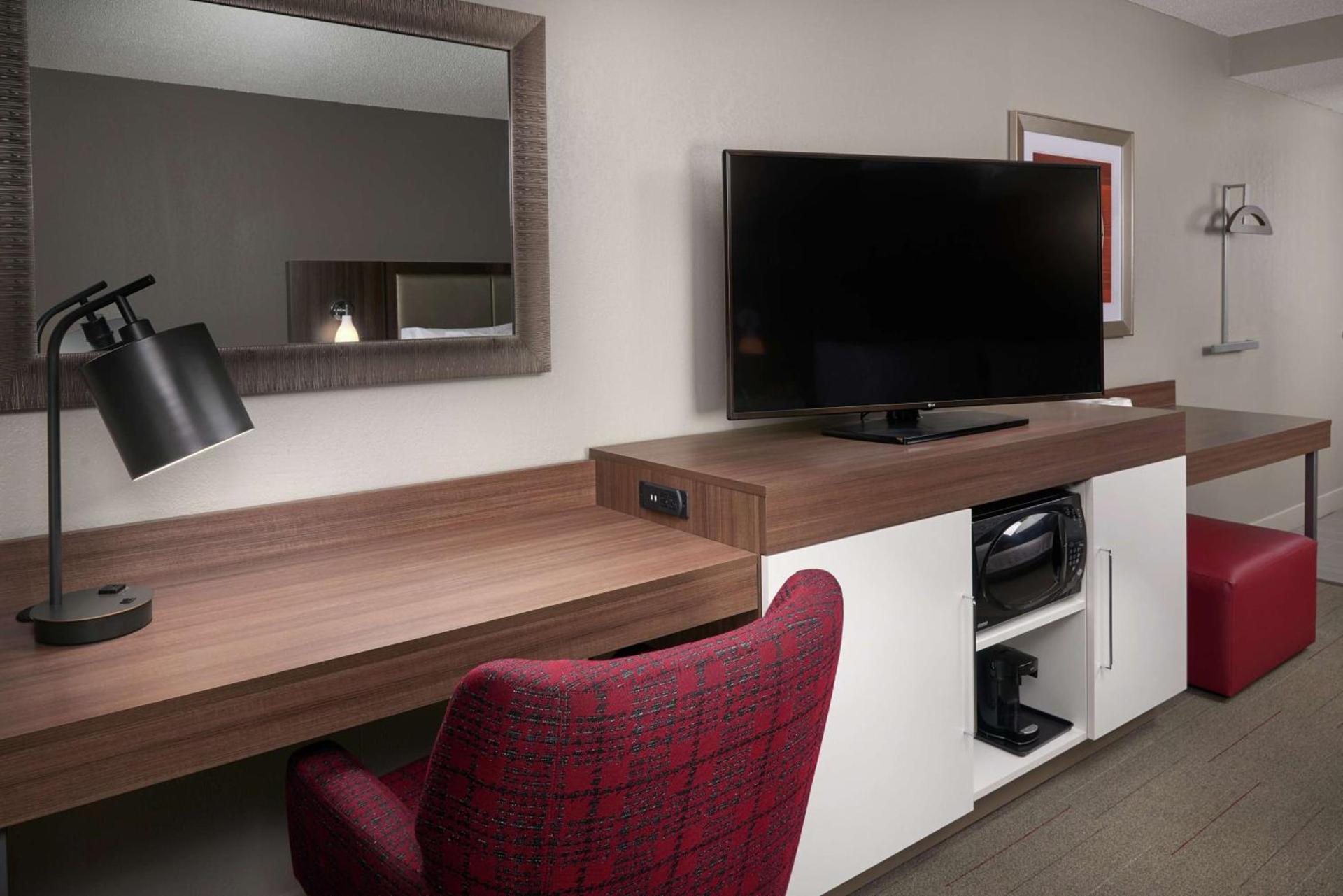 Hampton Inn & Suites Oxford-Anniston photo 35
