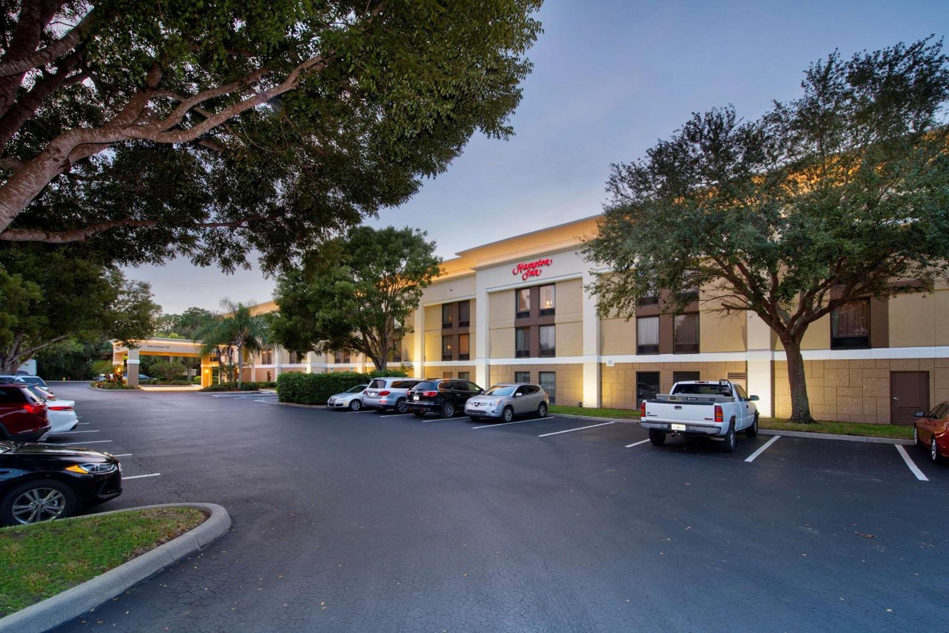 Hampton Inn Naples - I-75 photo 2