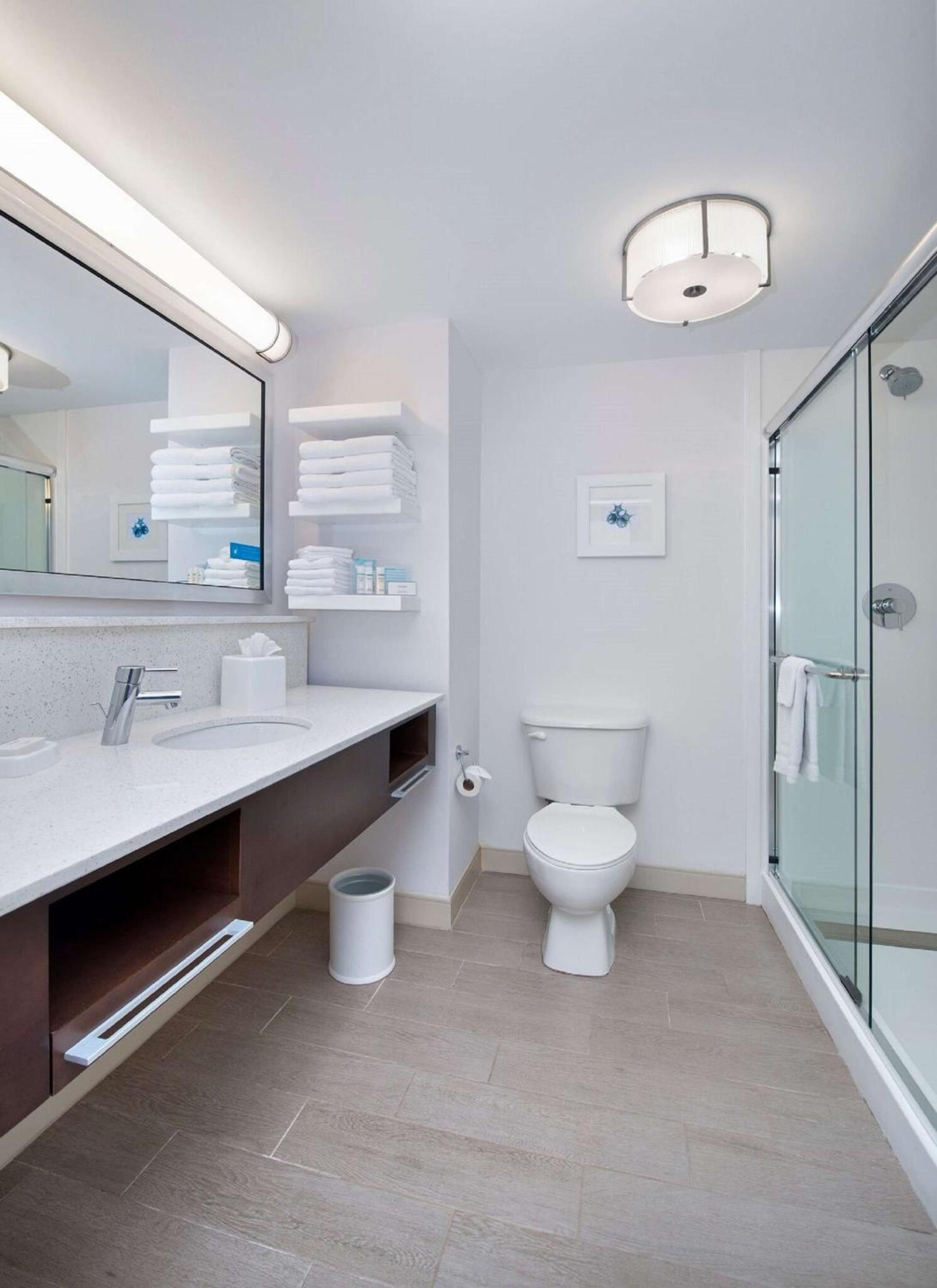 Hampton Inn Naples - I-75 photo 23