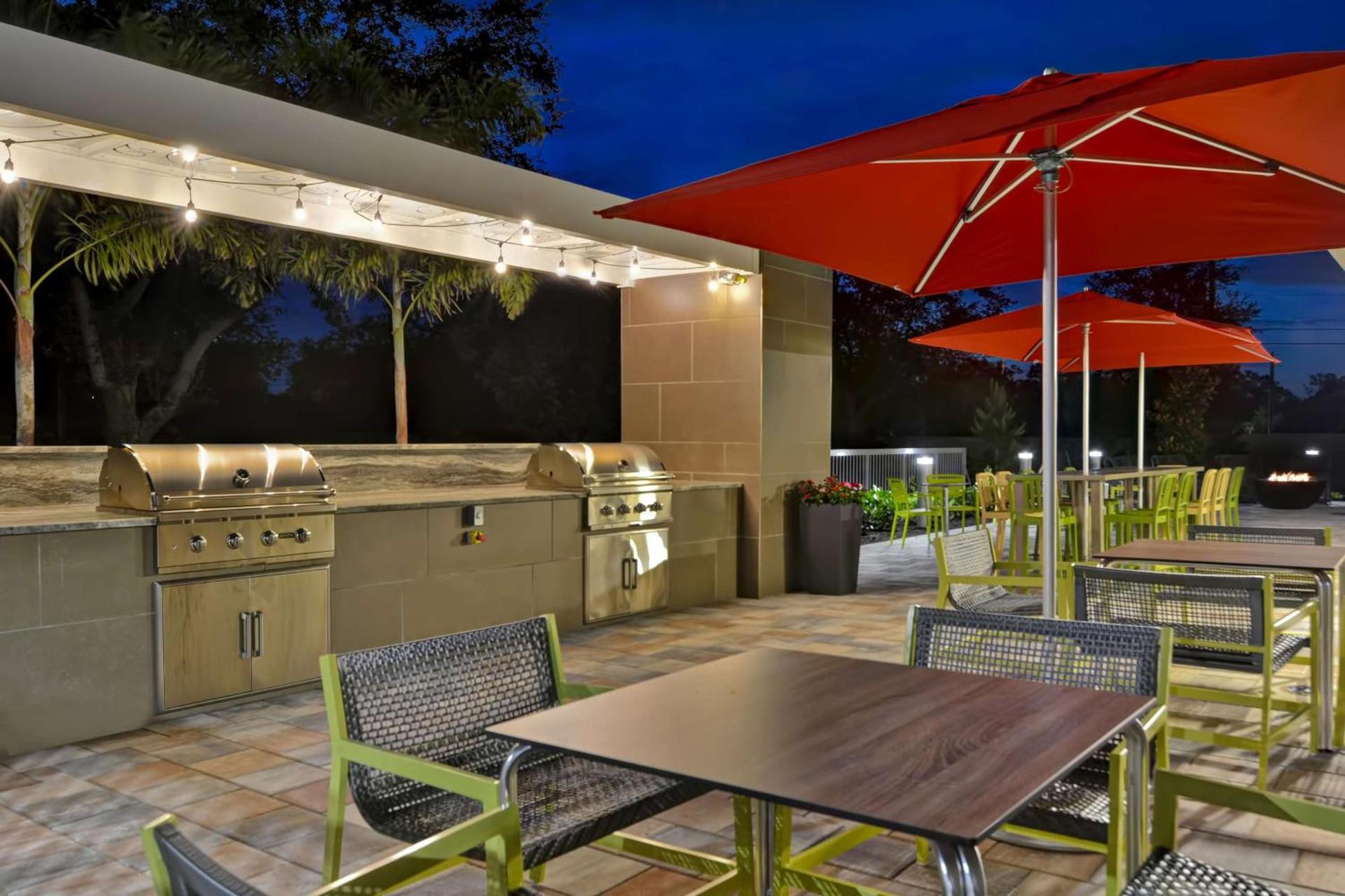 Home2 Suites By Hilton Naples I-75 Pine Ridge Road photo 5