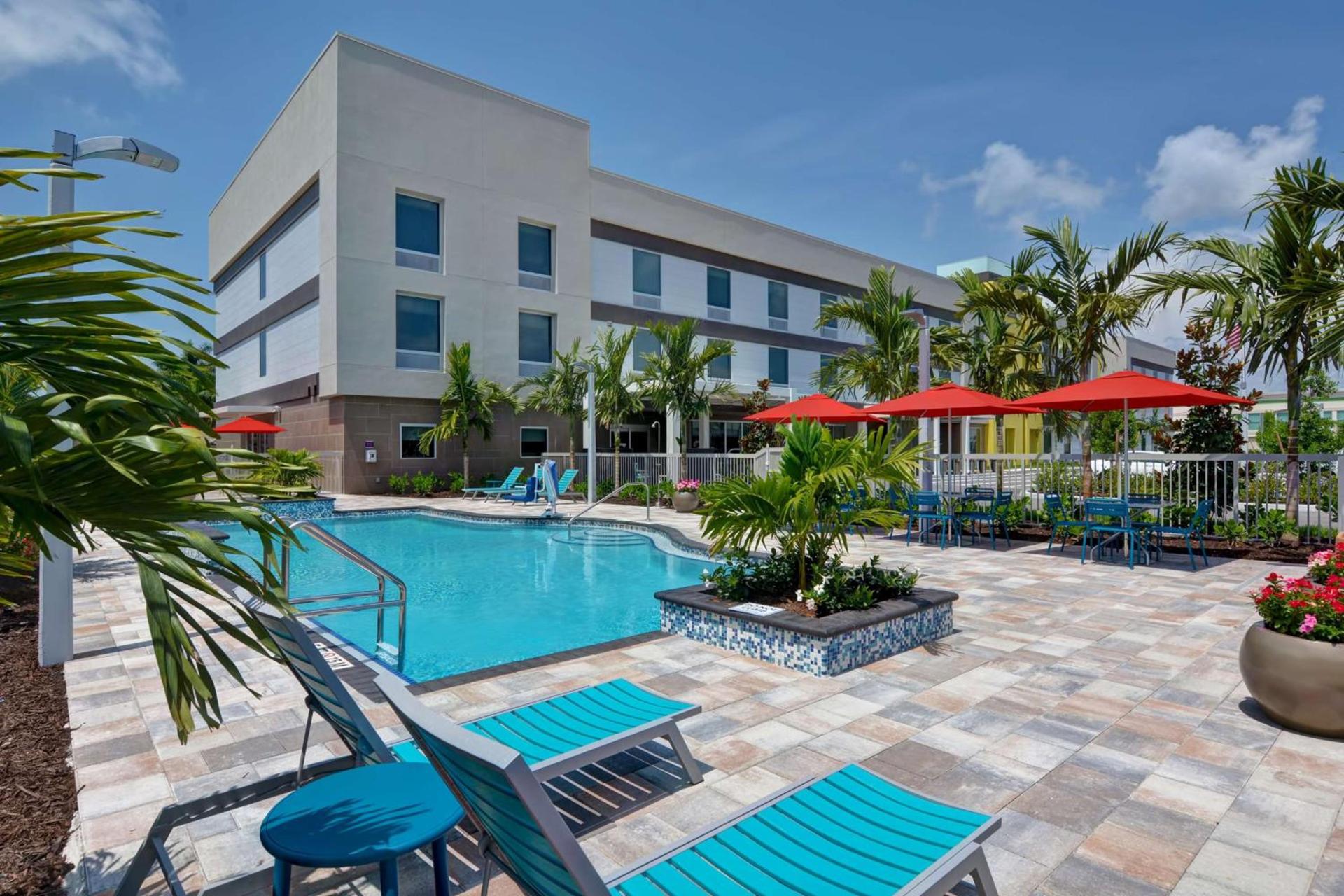 Home2 Suites By Hilton Naples I-75 Pine Ridge Road photo 18