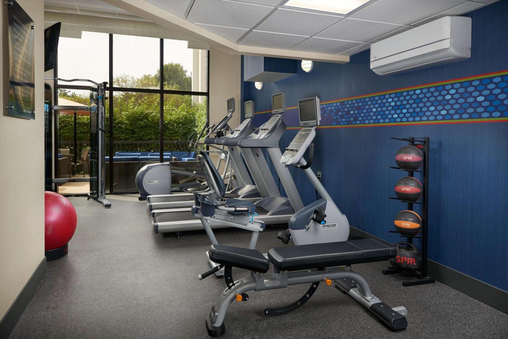 Hampton Inn Ann Arbor-South photo 20