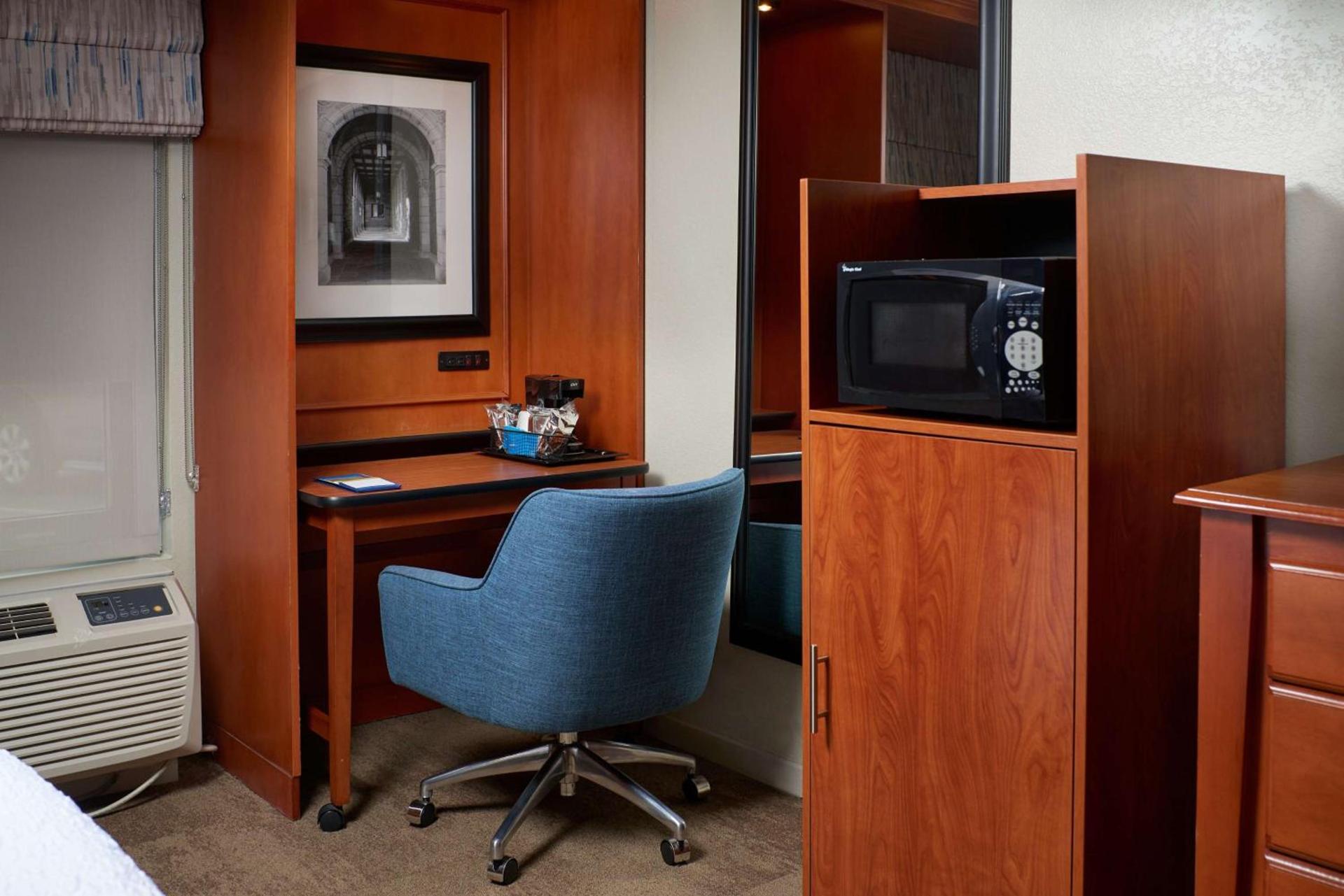 Hampton Inn Ann Arbor-South photo 28