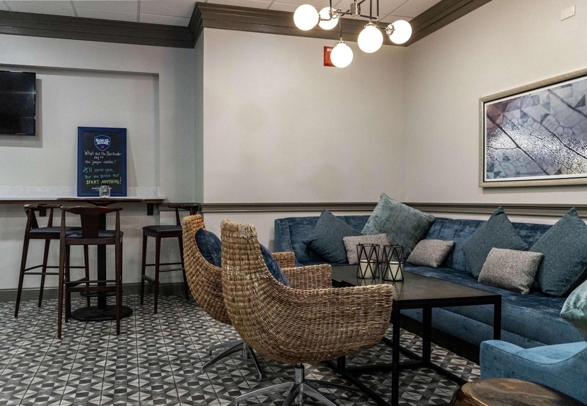 DoubleTree by Hilton Nashua photo 7