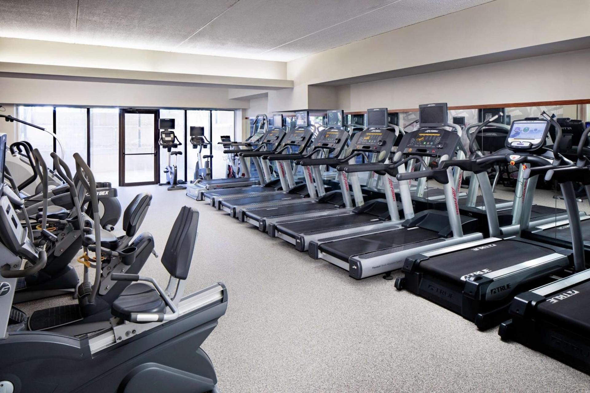 DoubleTree by Hilton Nashua photo 15