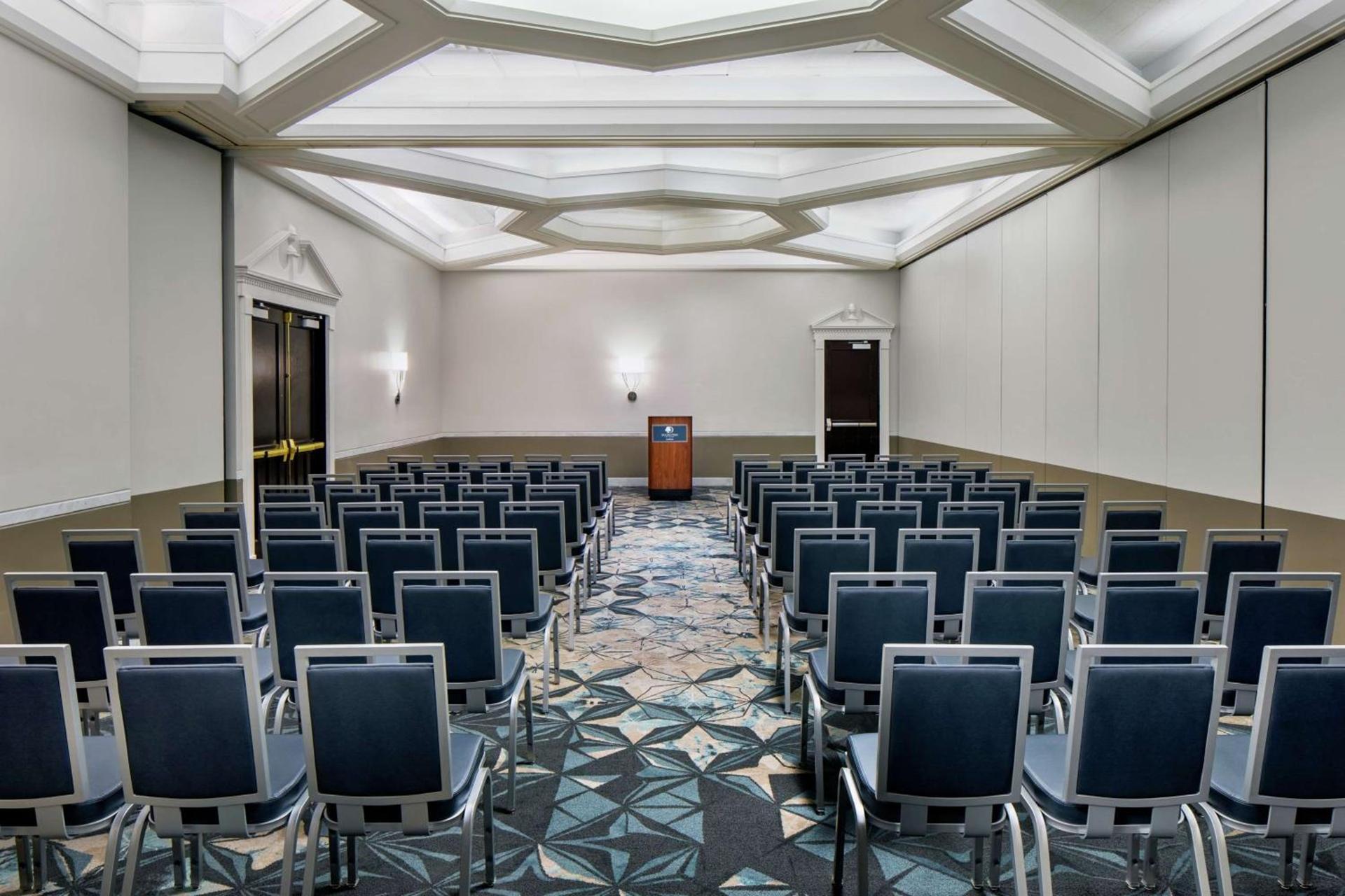 DoubleTree by Hilton Nashua photo 48
