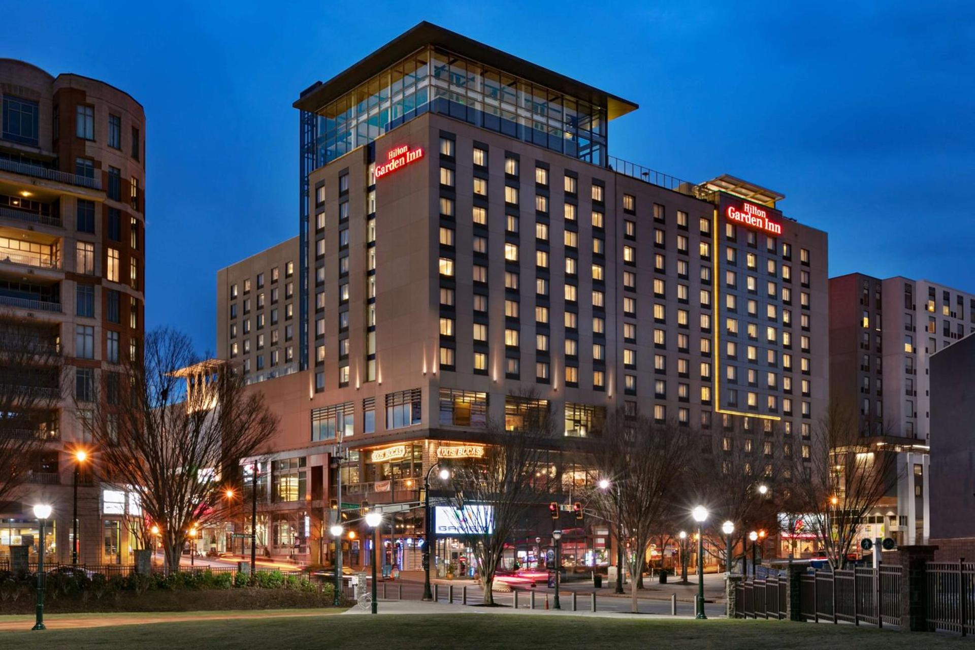 Hilton Garden Inn Atlanta Downtown photo 2