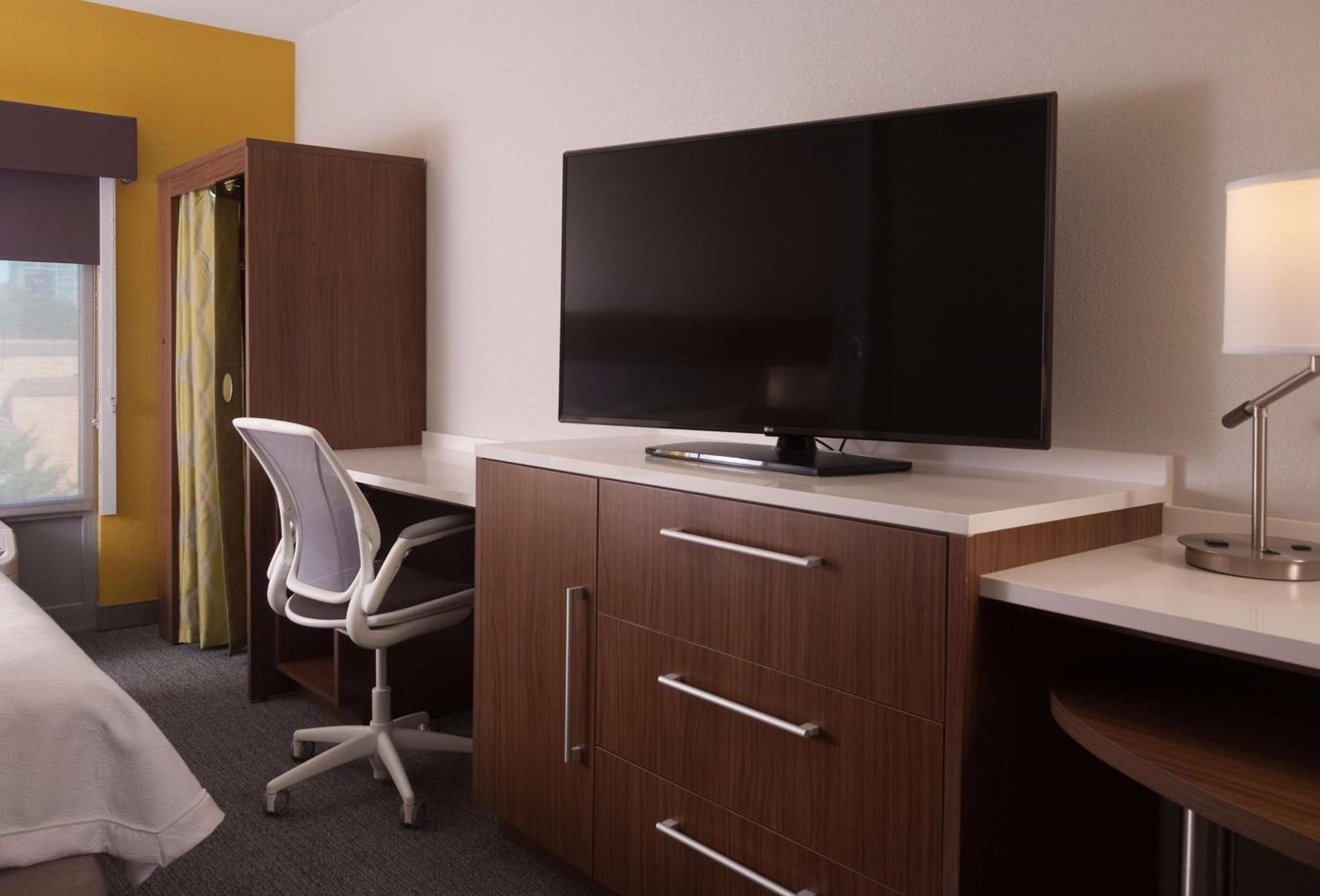 Home2 Suites By Hilton Atlanta Perimeter Center photo 24