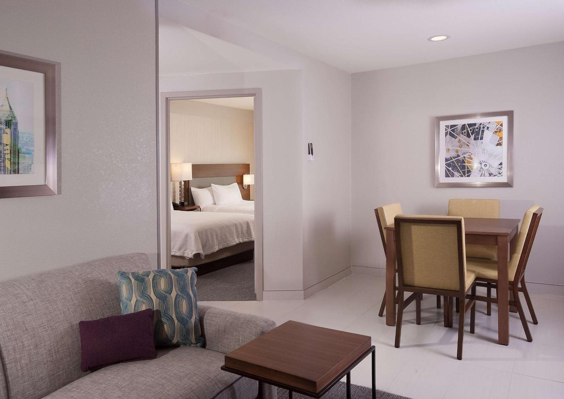 Home2 Suites By Hilton Atlanta Perimeter Center photo 27