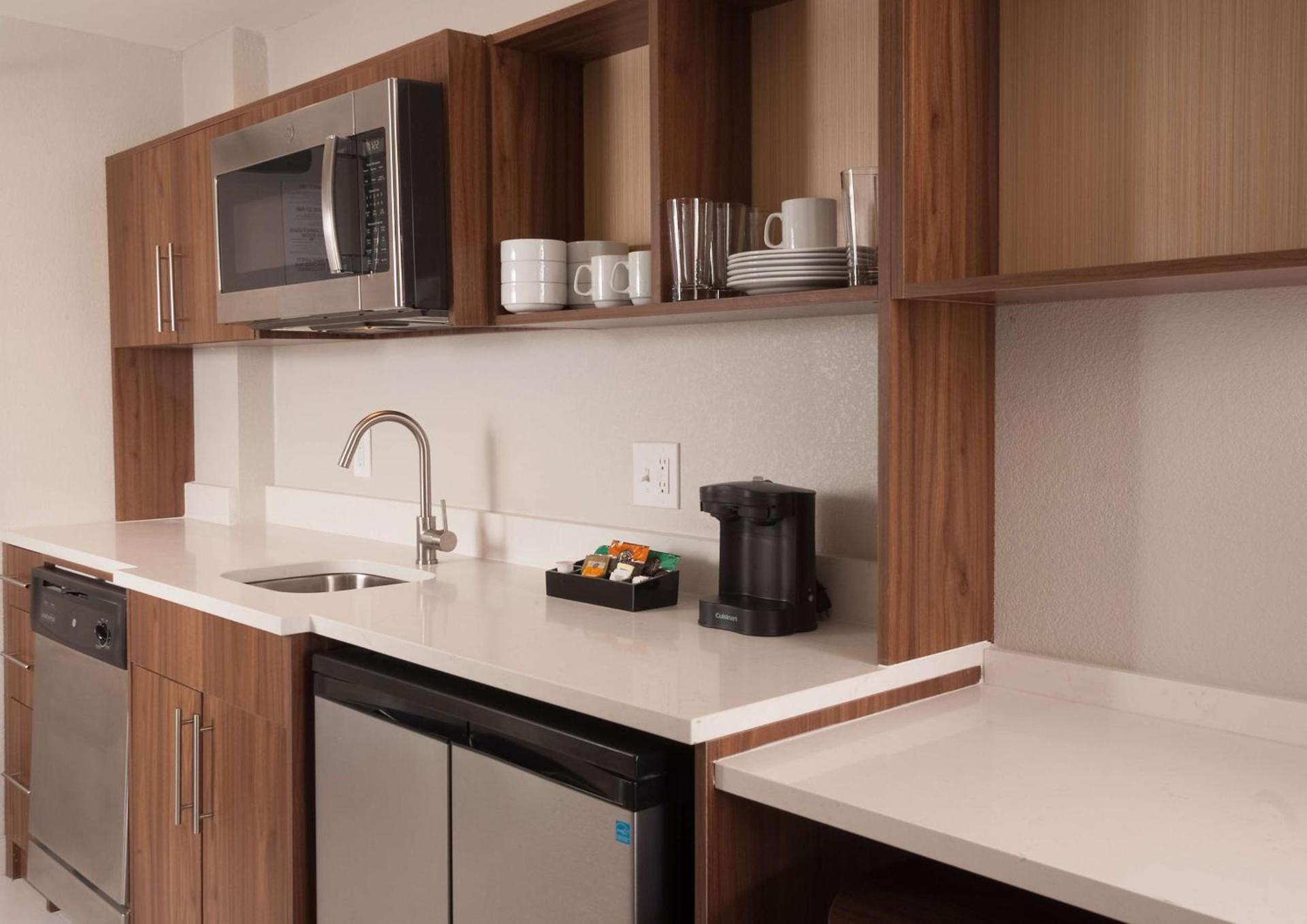 Home2 Suites By Hilton Atlanta Perimeter Center photo 35