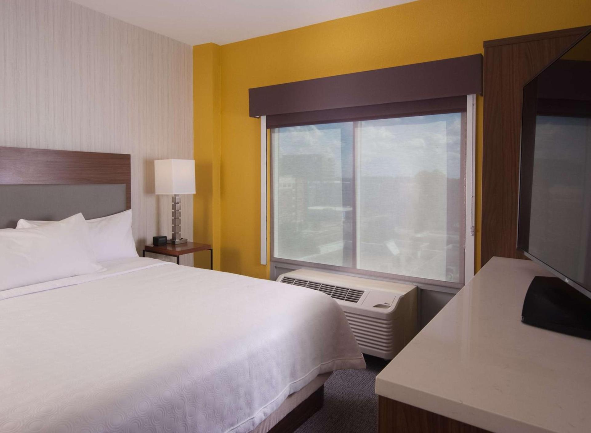 Home2 Suites By Hilton Atlanta Perimeter Center photo 37