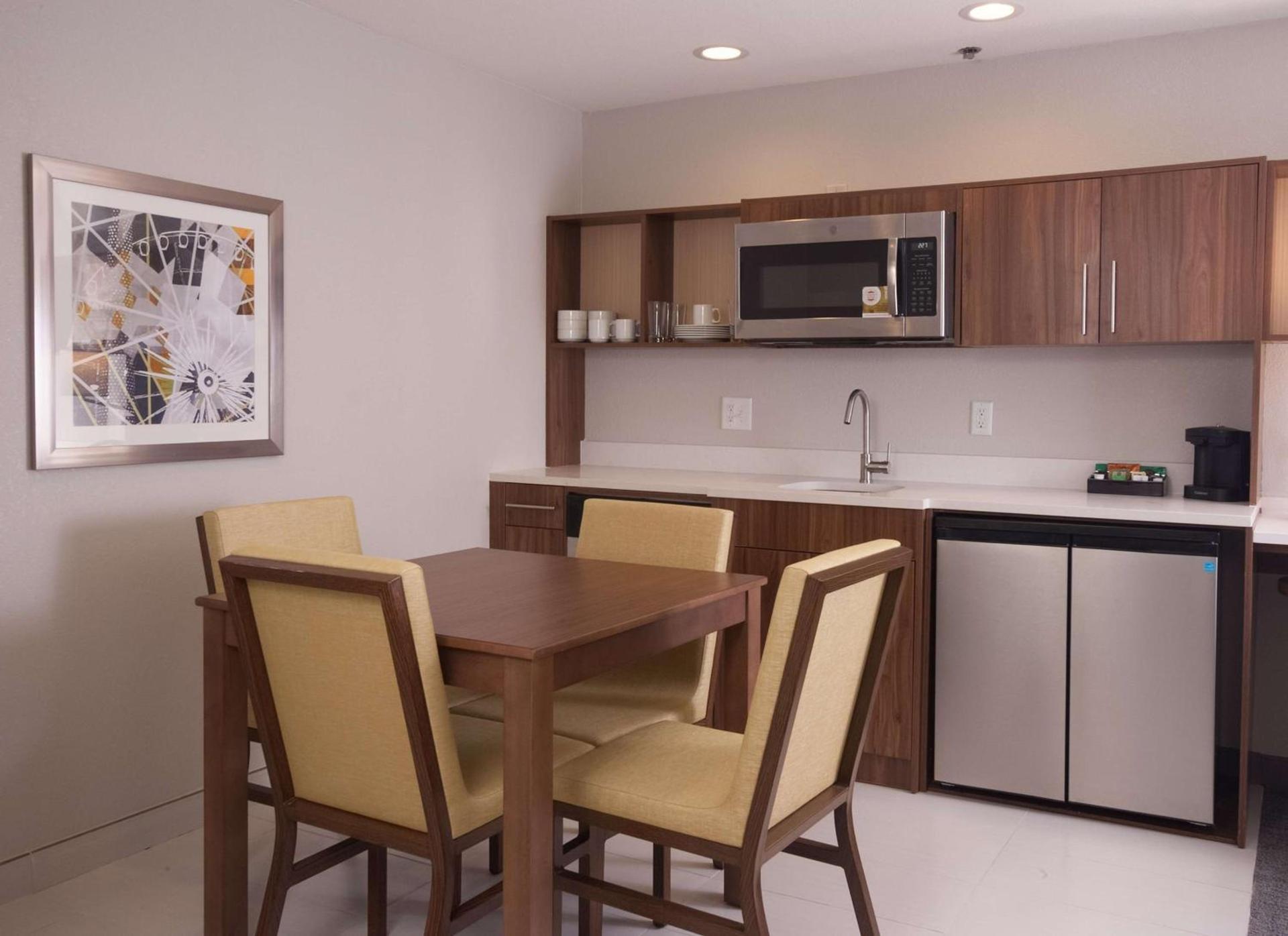 Home2 Suites By Hilton Atlanta Perimeter Center photo 39