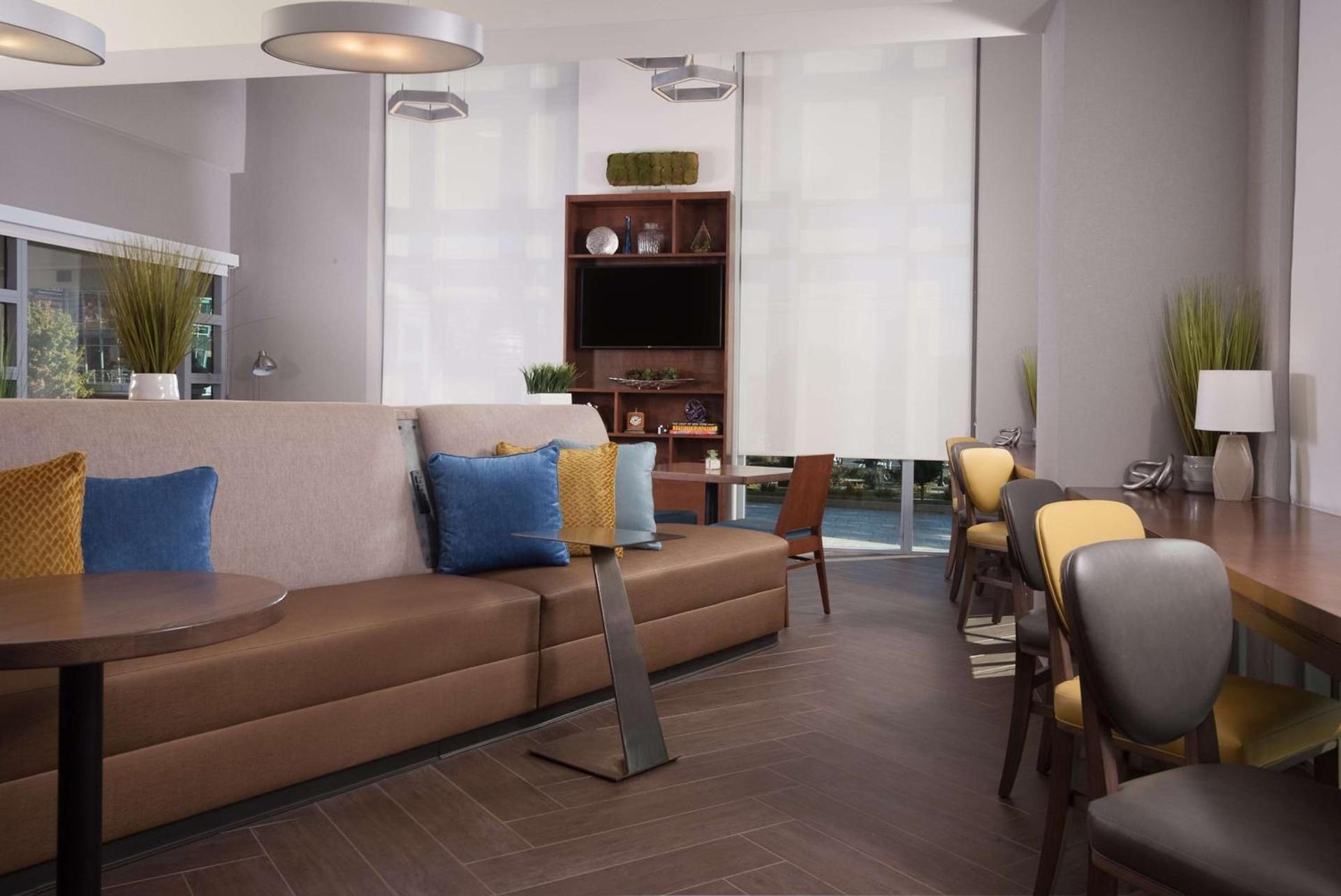 Home2 Suites By Hilton Atlanta Perimeter Center photo 40