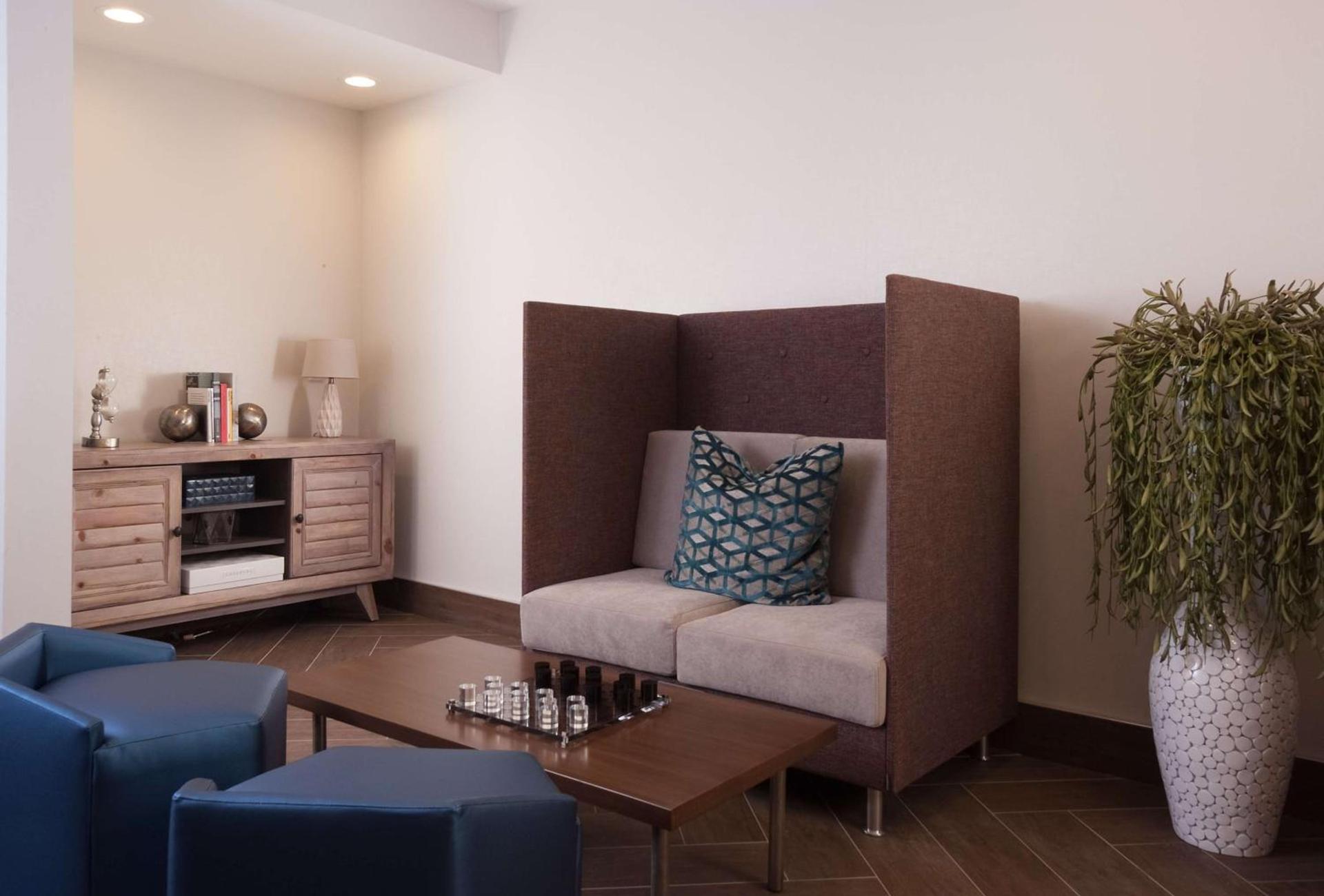 Home2 Suites By Hilton Atlanta Perimeter Center photo 43