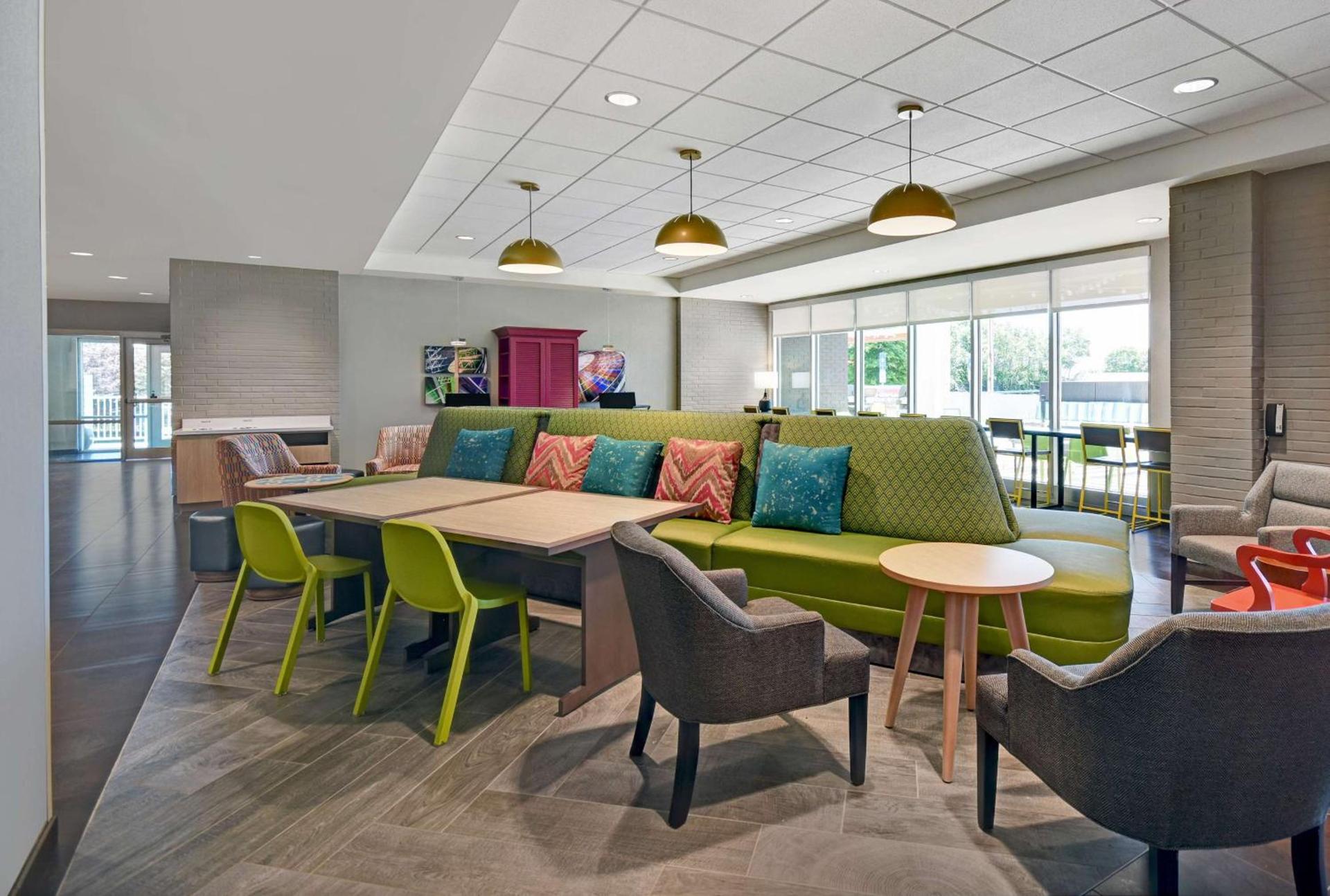 Home2 Suites by Hilton Atlanta Airport North photo 12